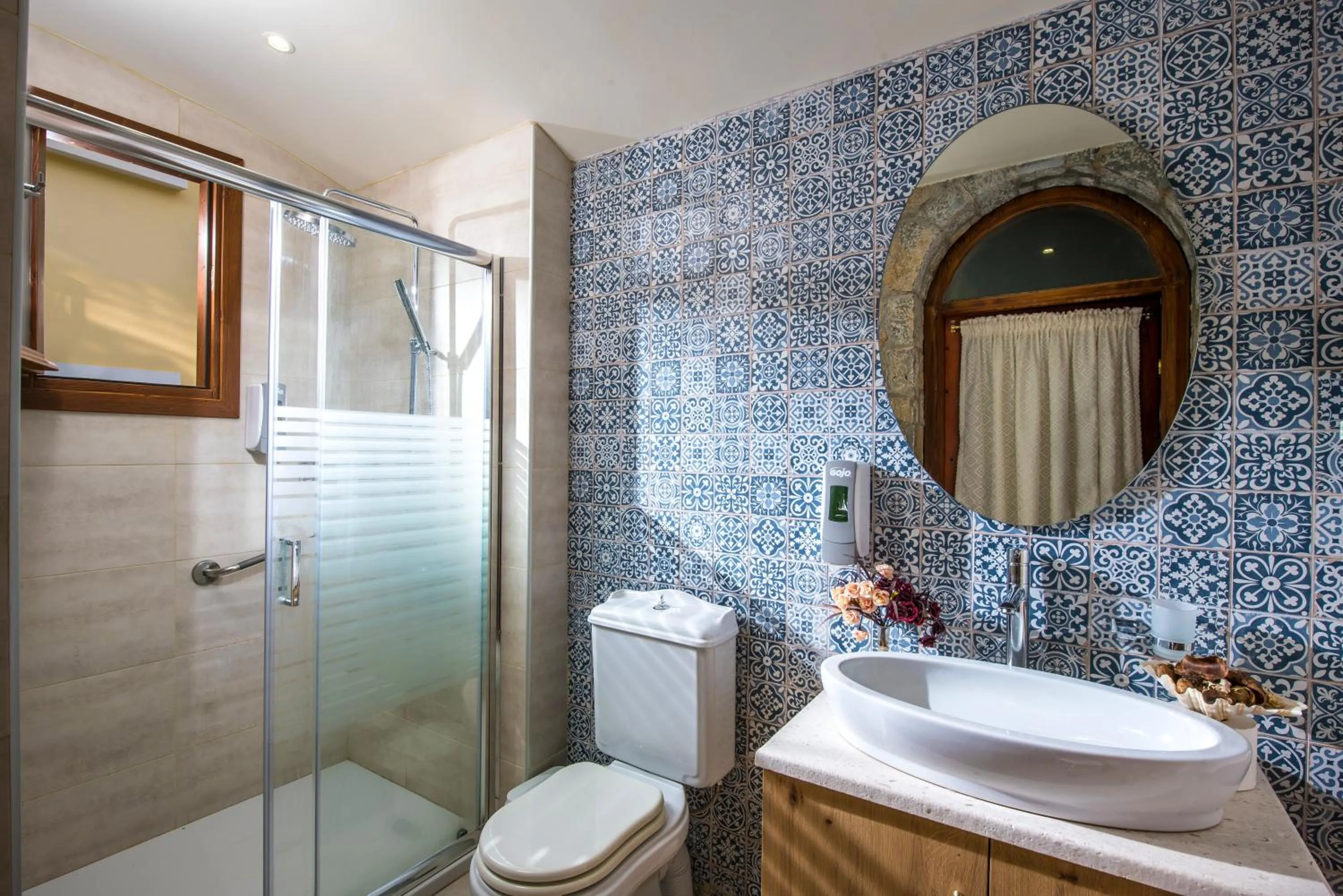 Bathroom in Camelot Royal Beds by Estia