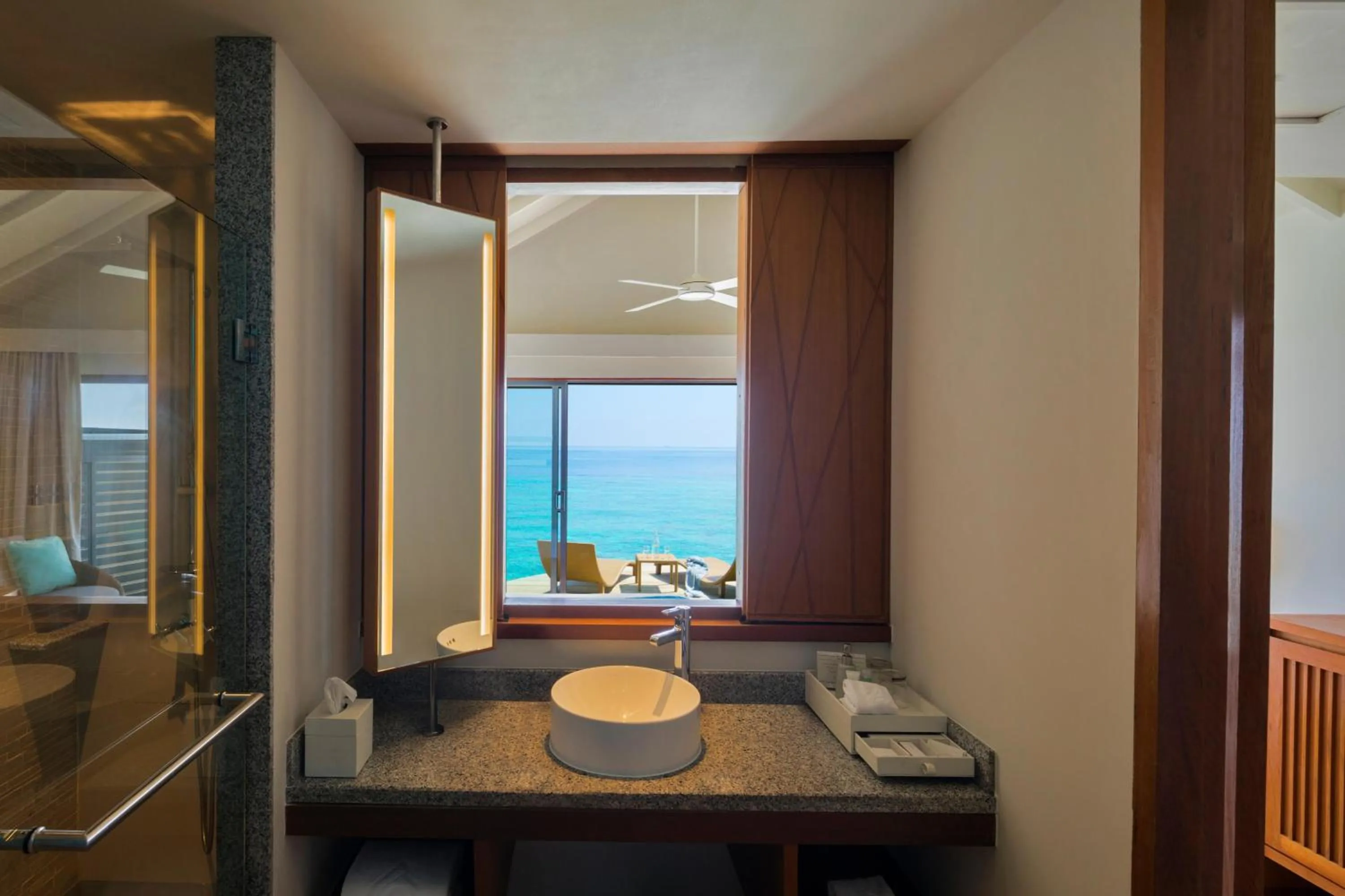 Bathroom in Centara Ras Fushi Resort & Spa Maldives - Stay 4 nights or more and enjoy 50 percent off Speedboat transfers, valid for stays from 10 Apr to 30 Sep 2026