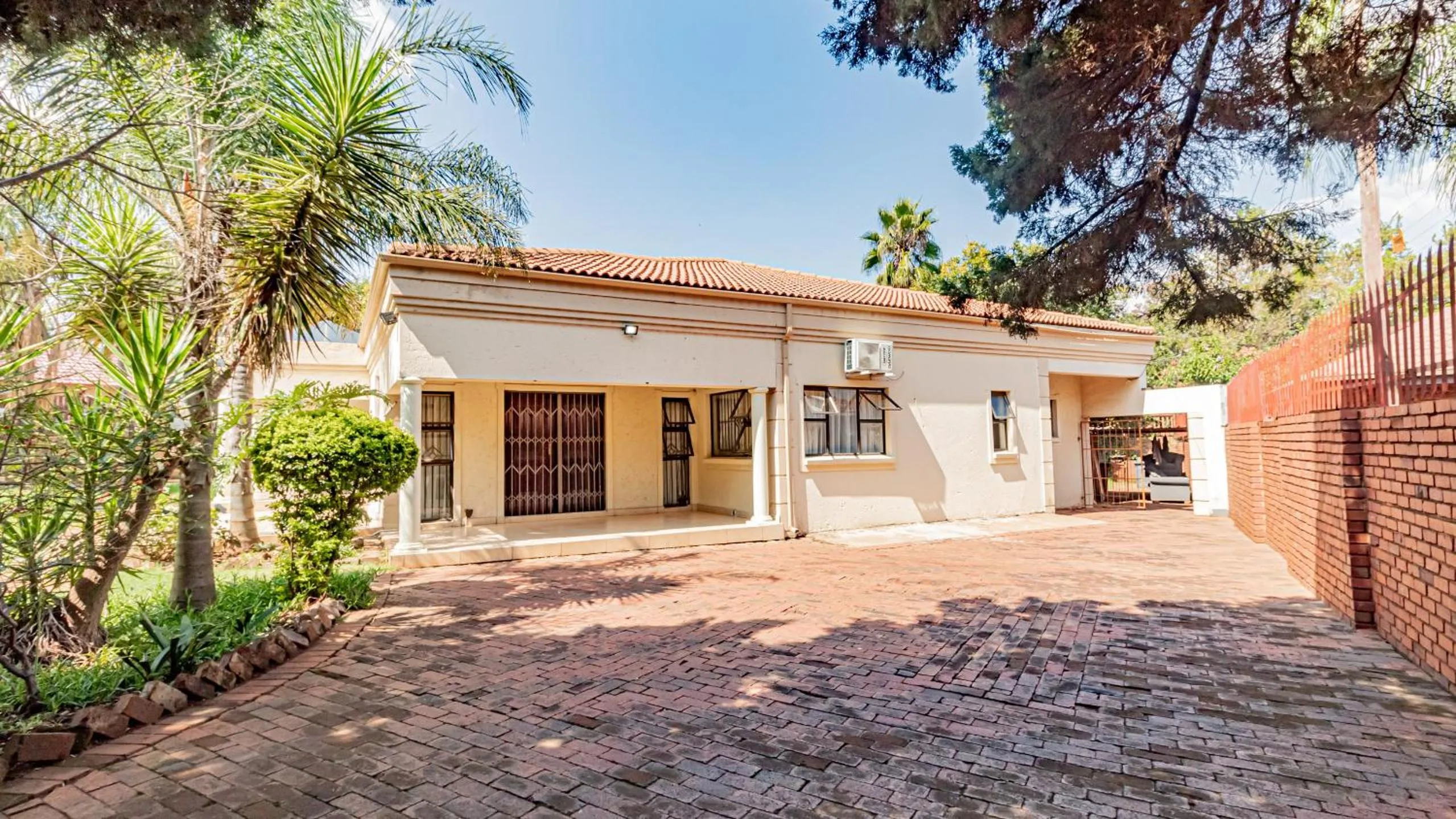 See You There Accommodation 1