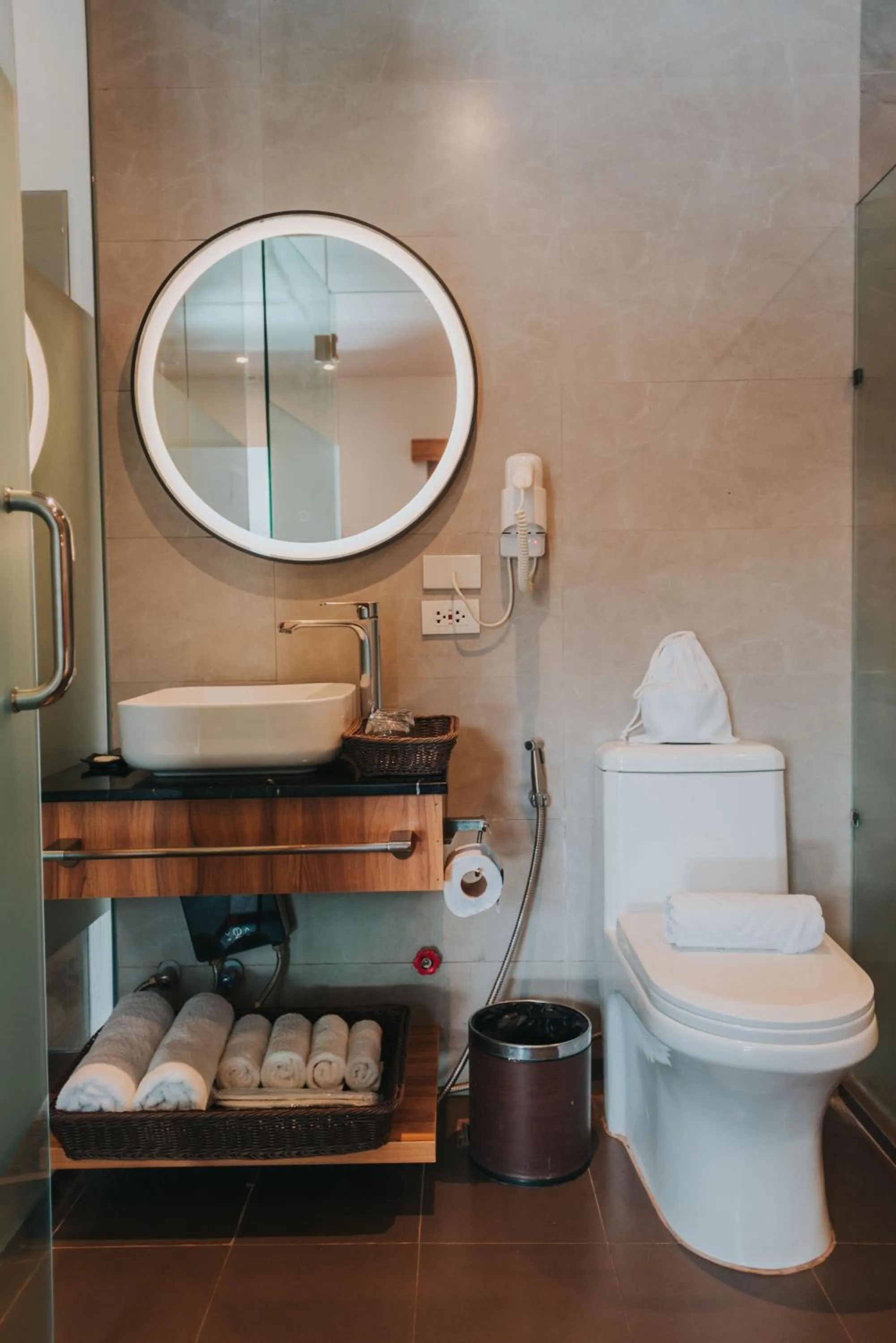 Bathroom in SureStay Plus Hotel by Best Western AC LUXE Angeles City