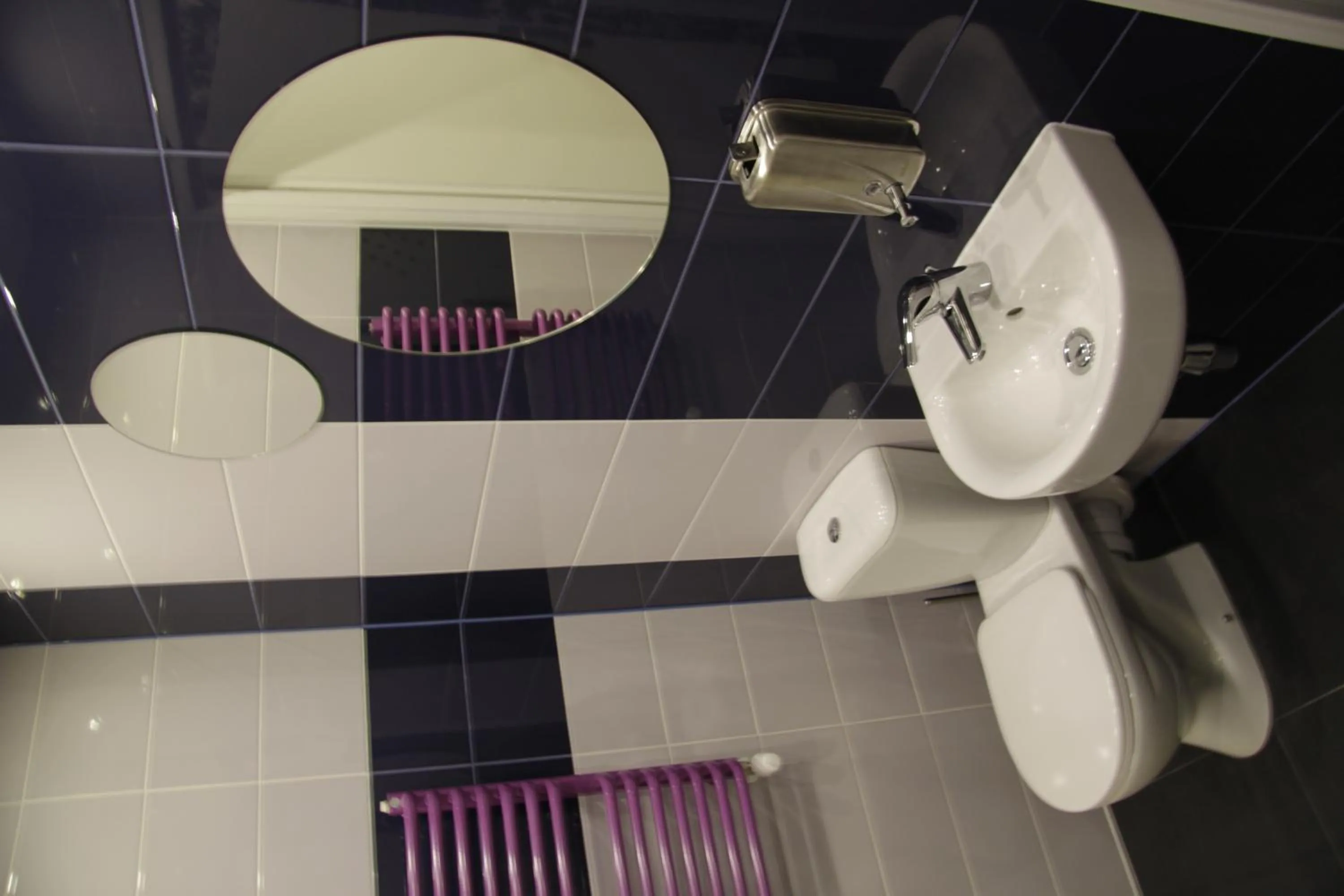 Bathroom in Greg&Tom Party Hostel