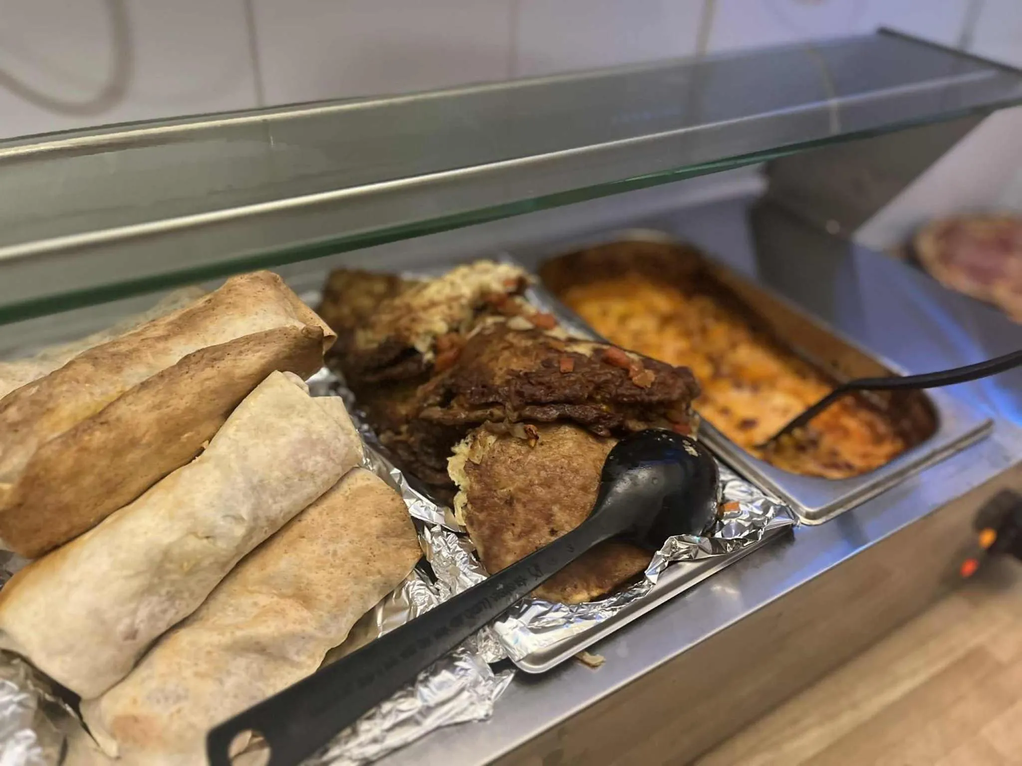 Dinner in Greg&Tom Party Hostel