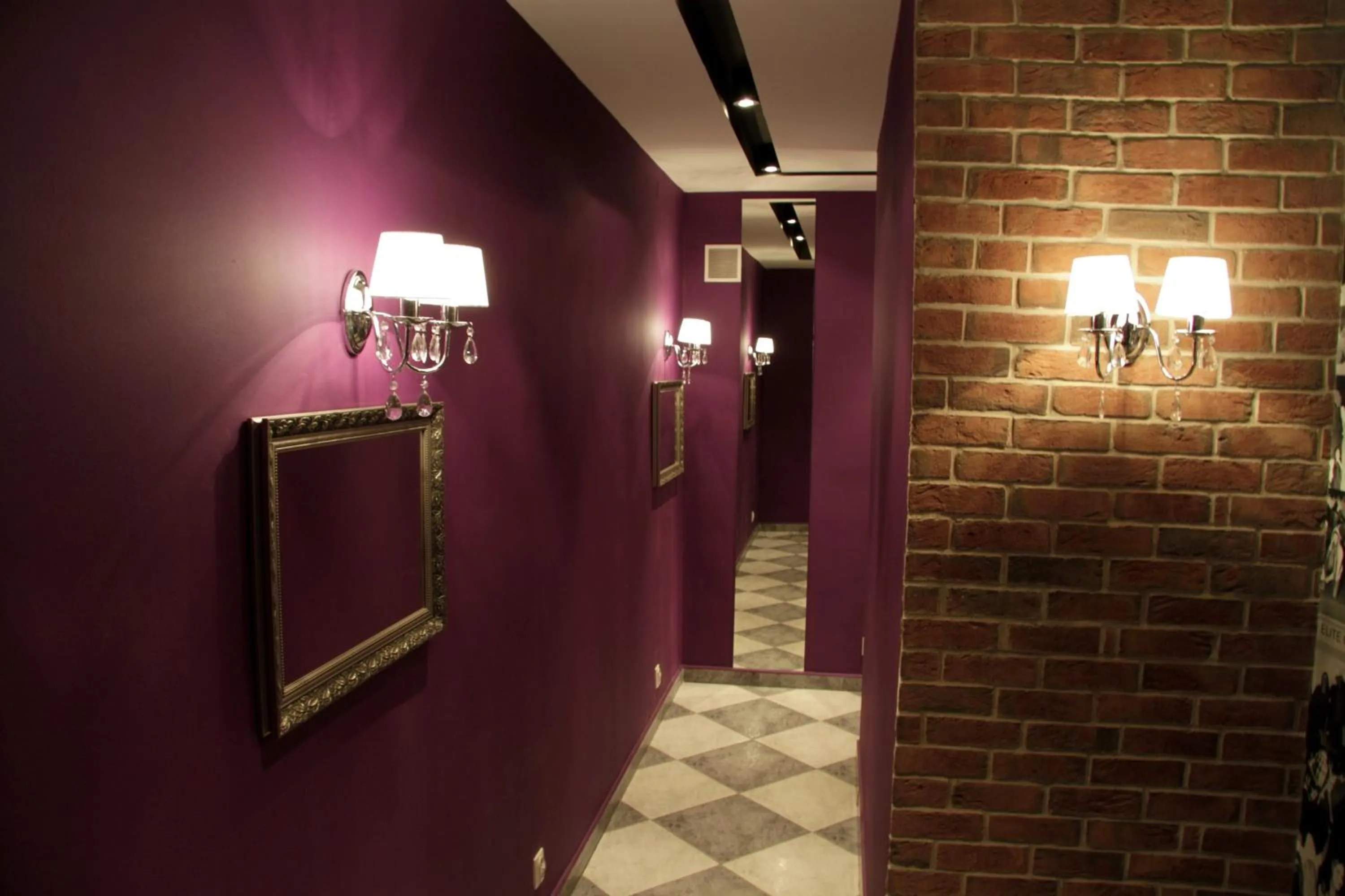 Banquet/Function facilities in Greg&Tom Party Hostel