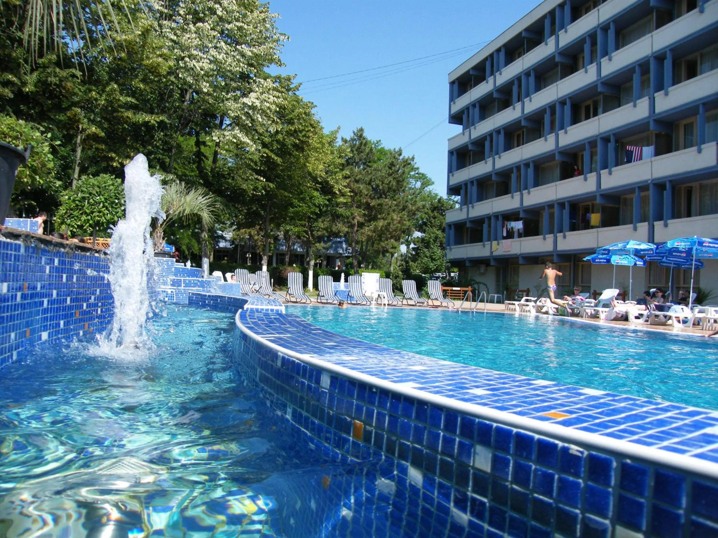 Swimming pool in Hotel Sunquest