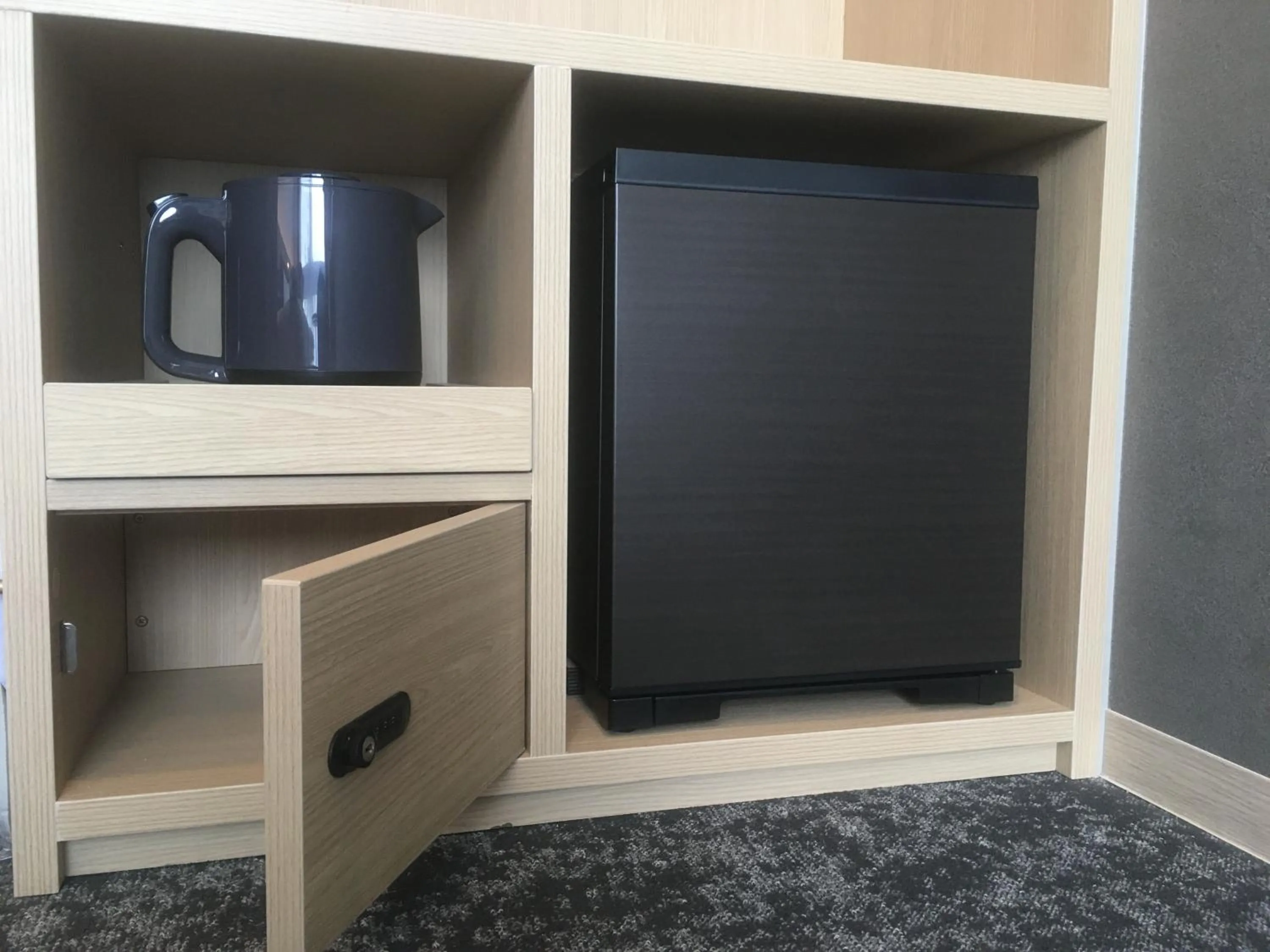 Coffee/tea facilities in Henn na Resort & Spa Kansai Airport - former Henn na Hotel Kansai Airport