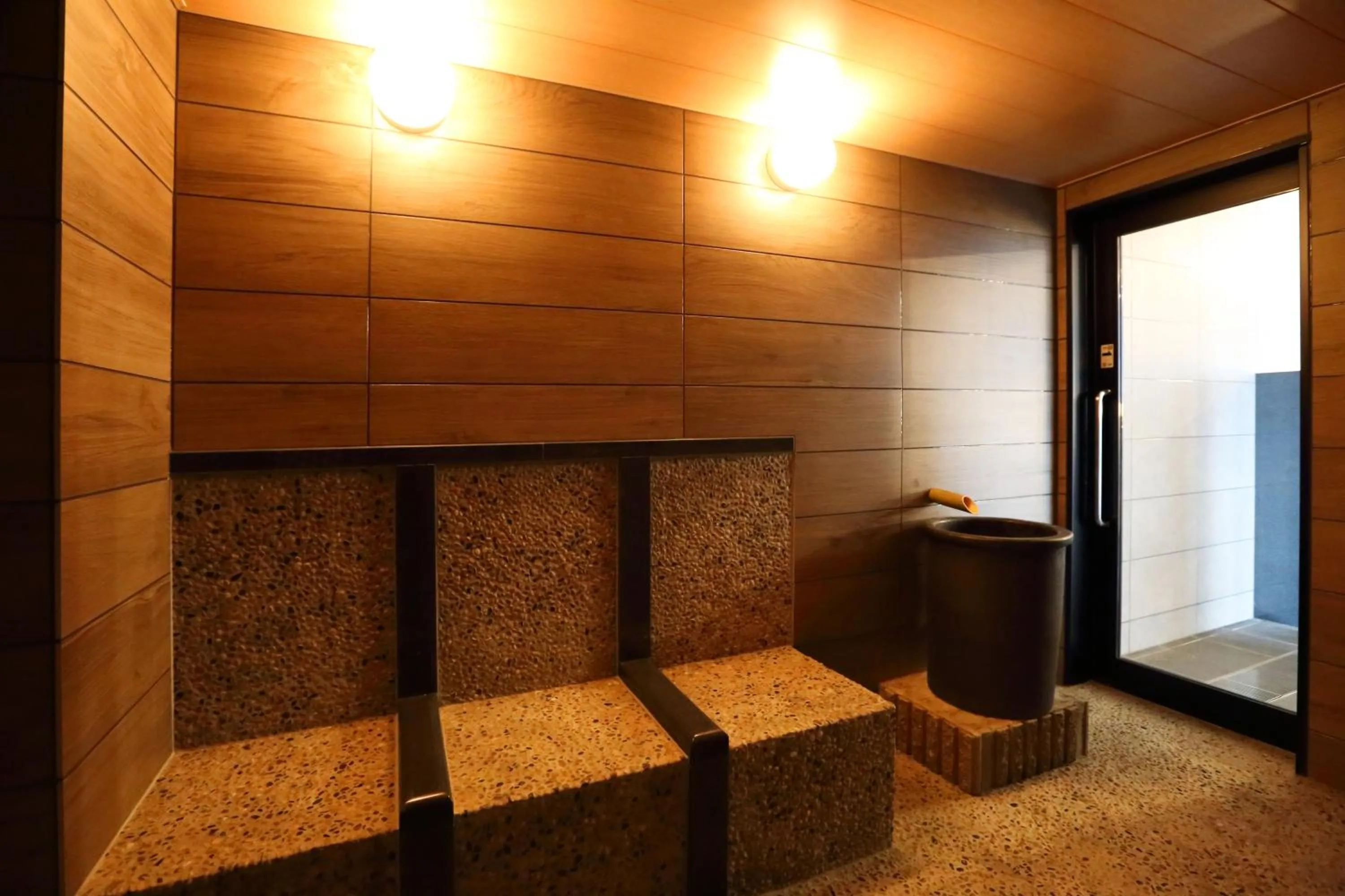 Hot Tub in Henn na Resort & Spa Kansai Airport - former Henn na Hotel Kansai Airport