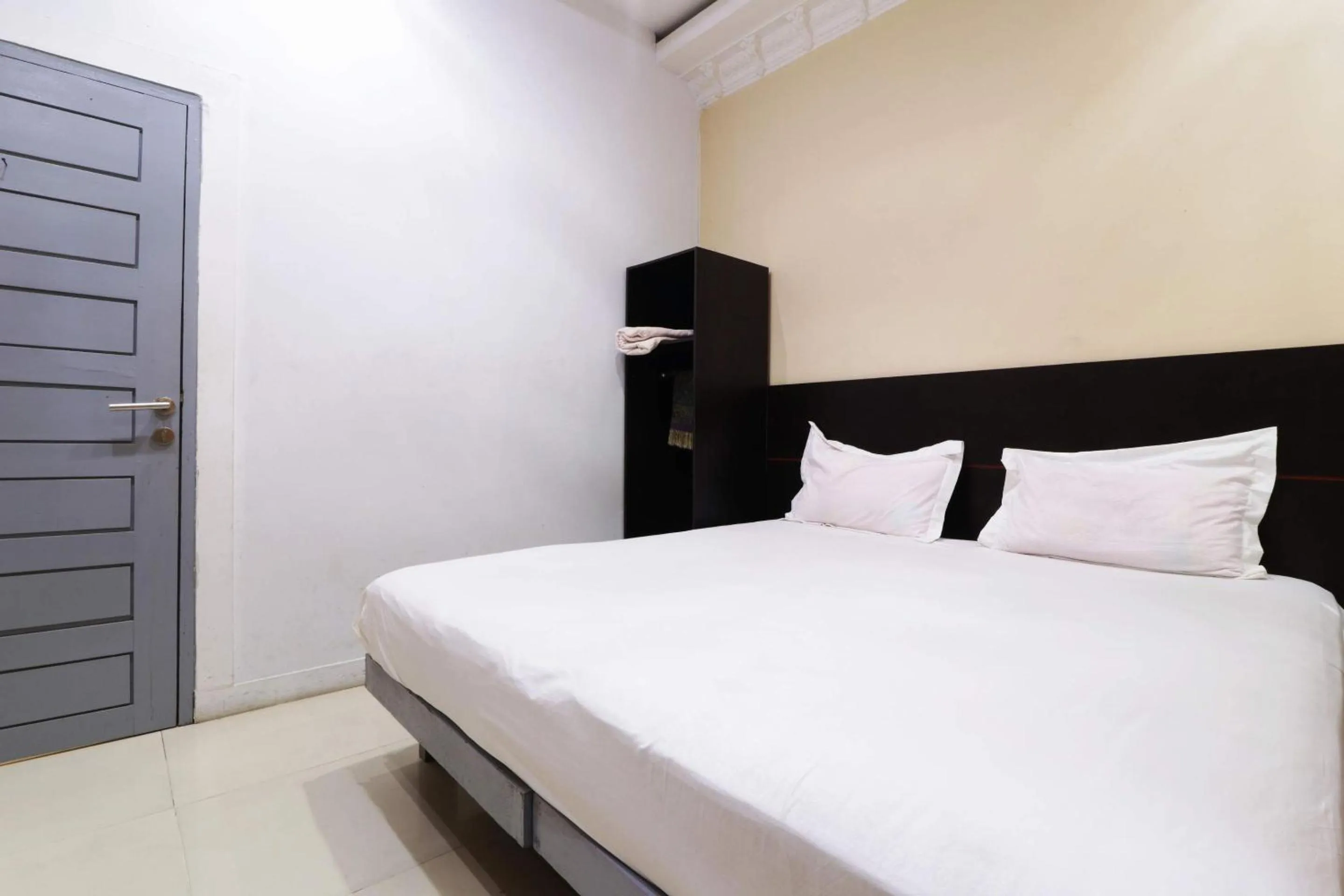 Bedroom, Bed in Utama Syariah