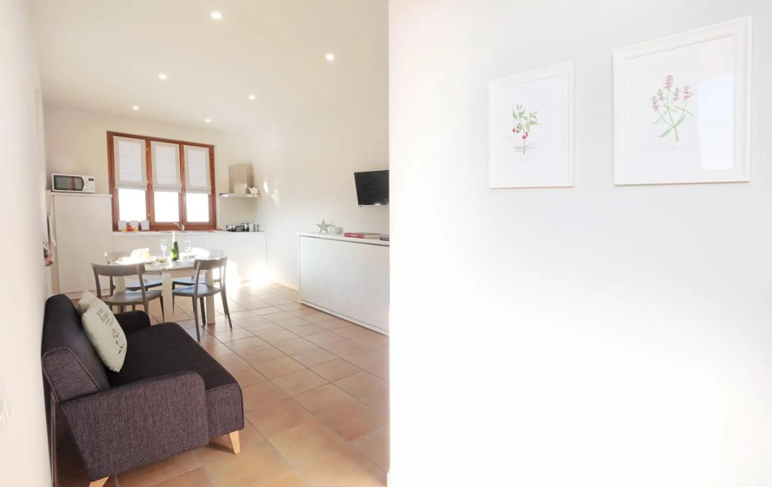 Dining area in LE SETTE VIE HOLIDAY HOMES