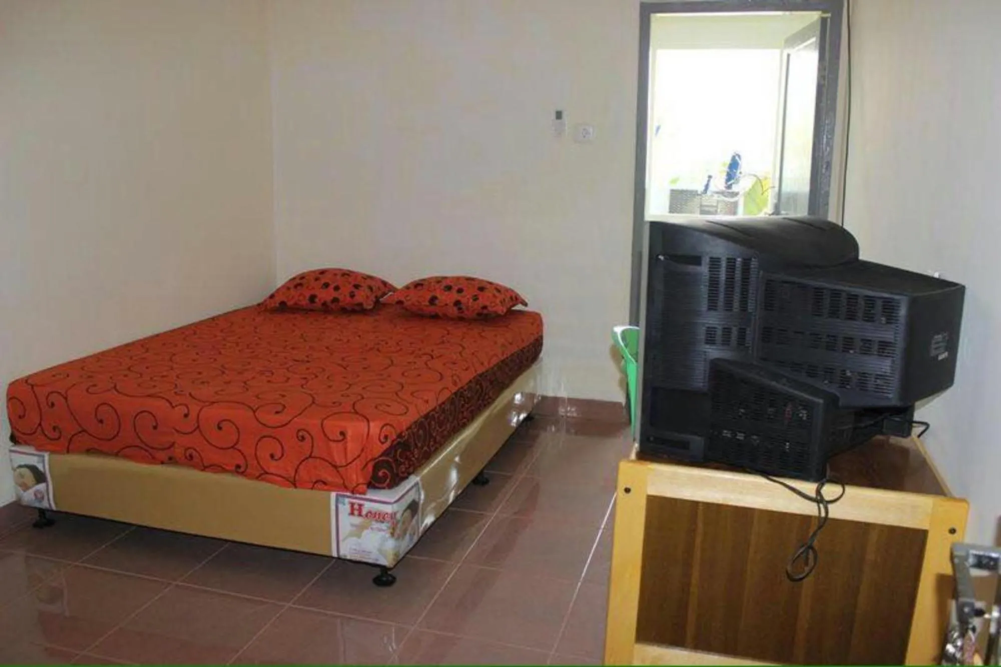 Photo of the whole room, Bed in Penginapan Syariah