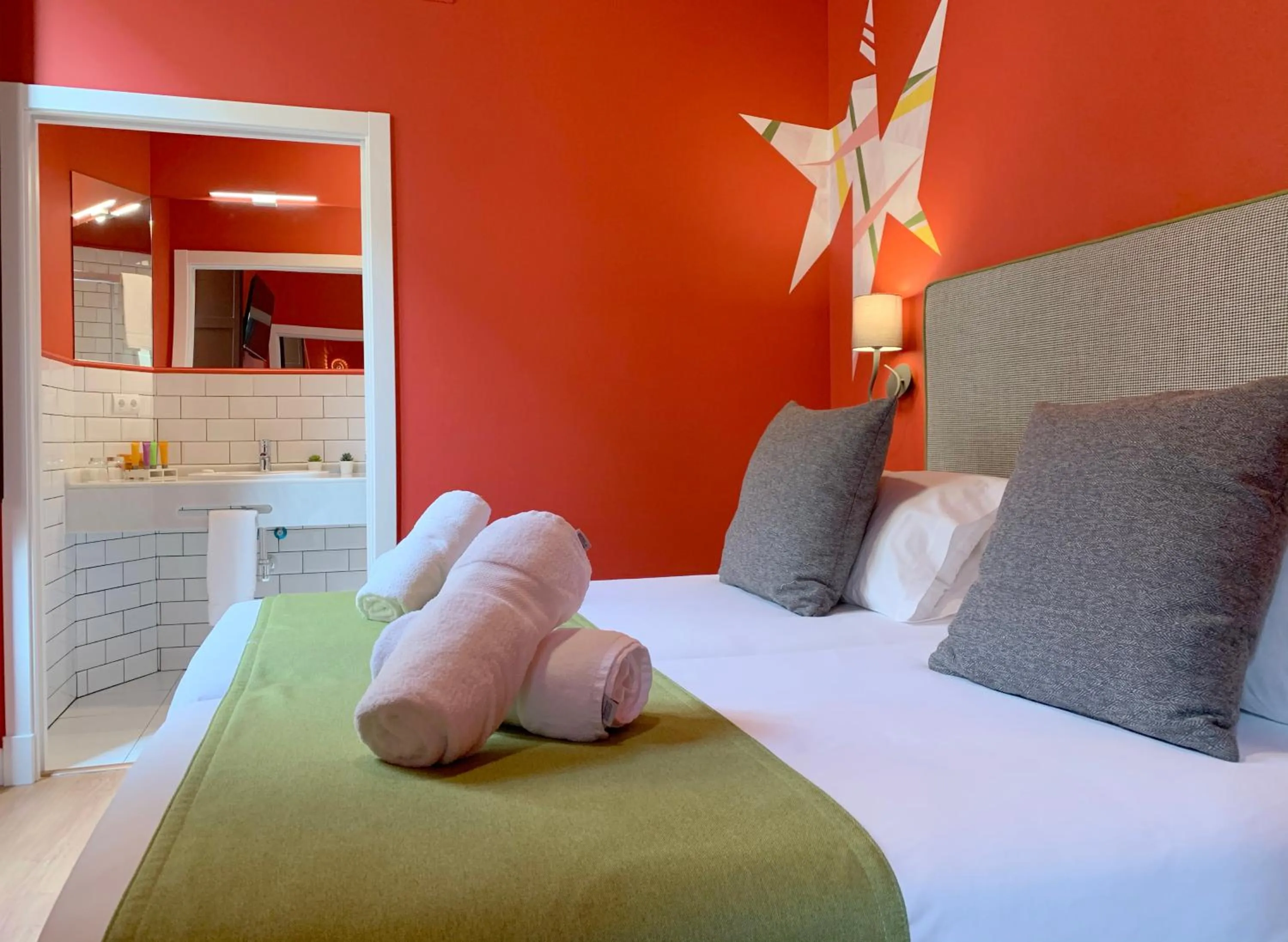 Bedroom, Bed in Ritual Sevilla Suites Centro