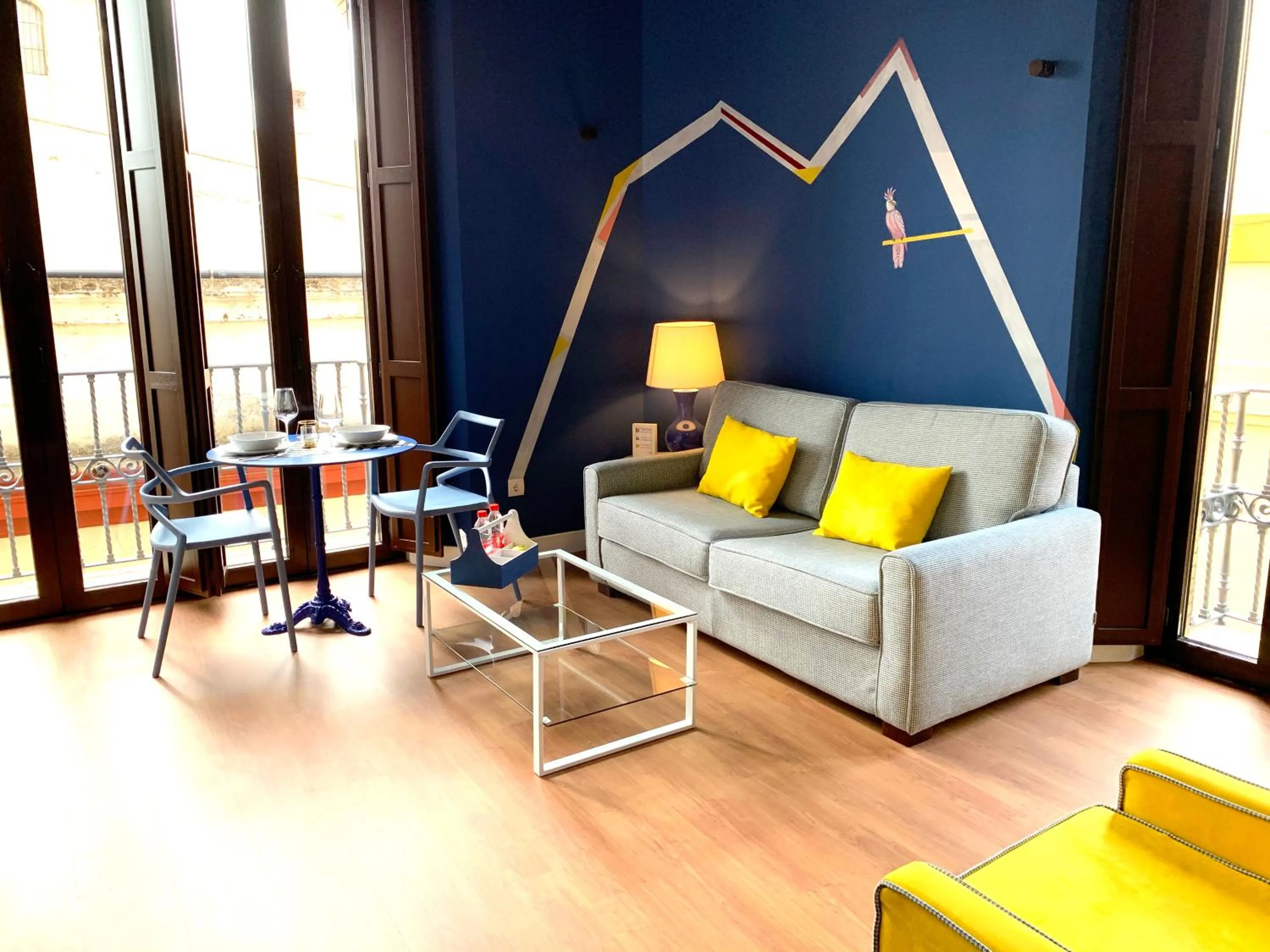 Living room in Ritual Sevilla Suites Centro