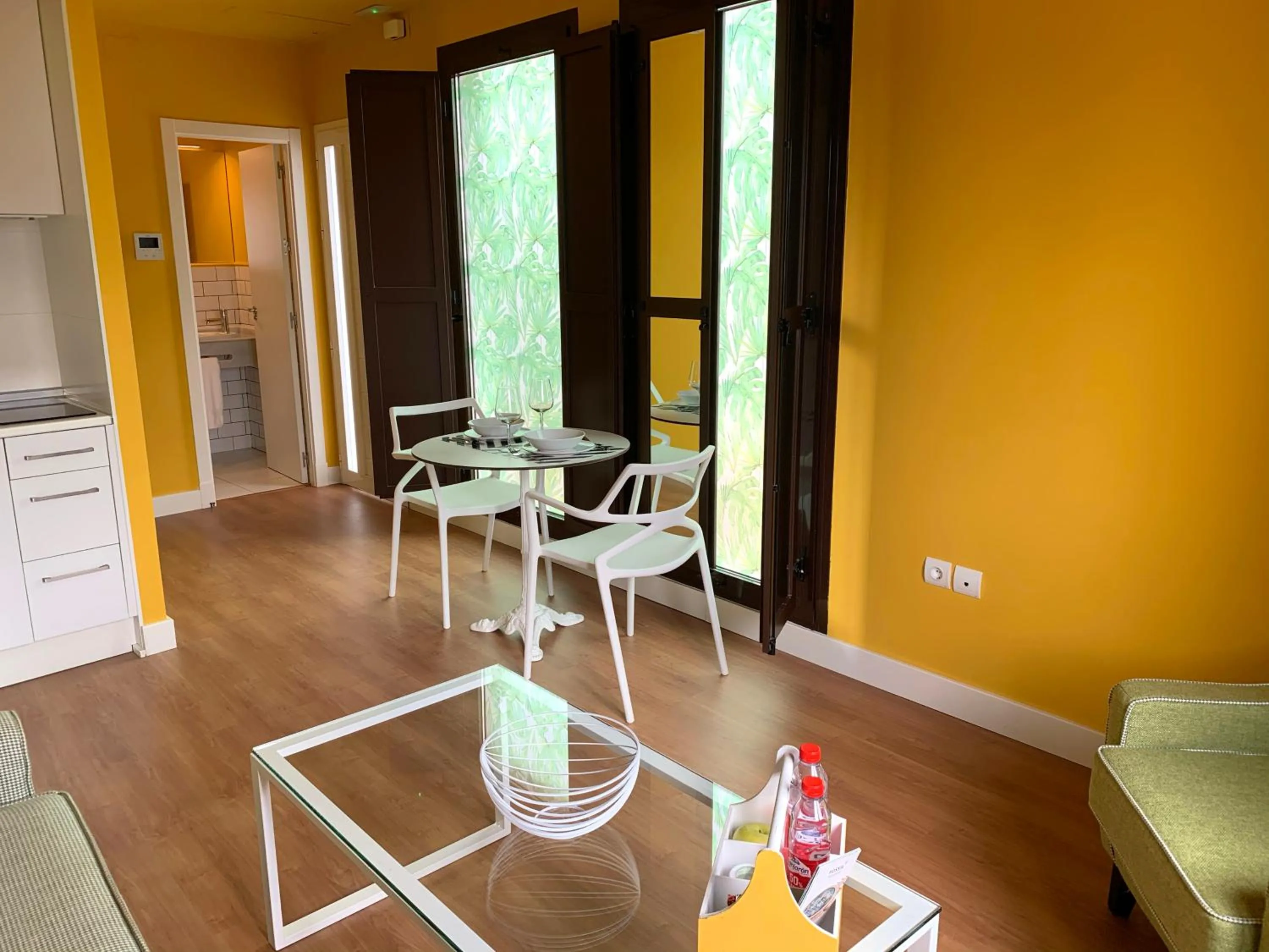 Kitchen or kitchenette in Ritual Sevilla Suites Centro