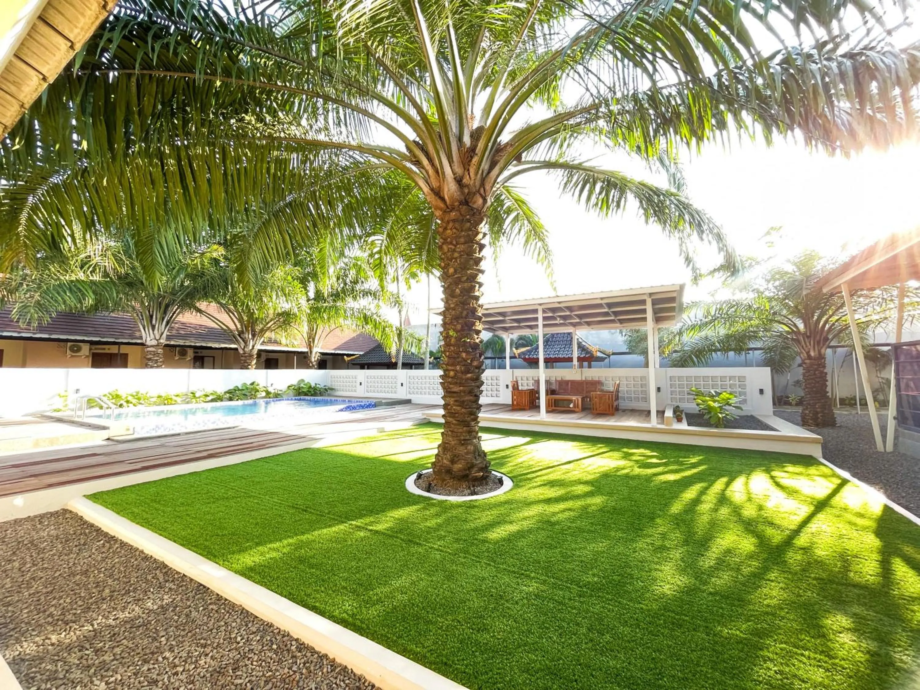 Property building in RedDoorz Syariah Plus near Banyuwangi Airport