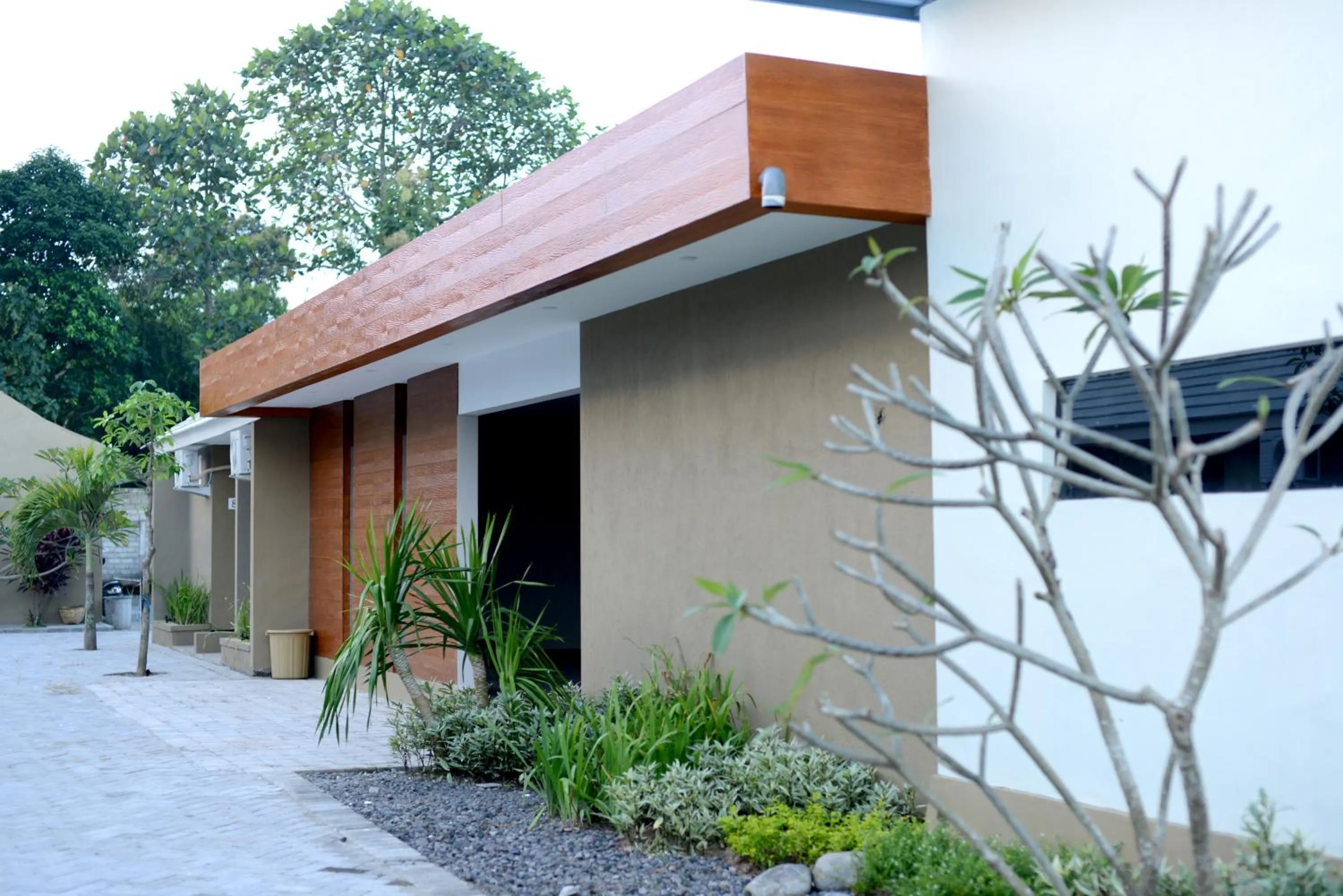 Property building in RedDoorz Syariah Plus near Banyuwangi Airport