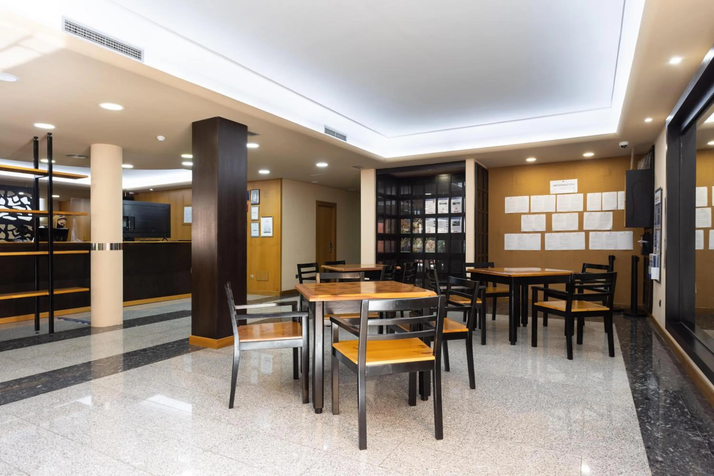 Lobby or reception in Hotel El Duque