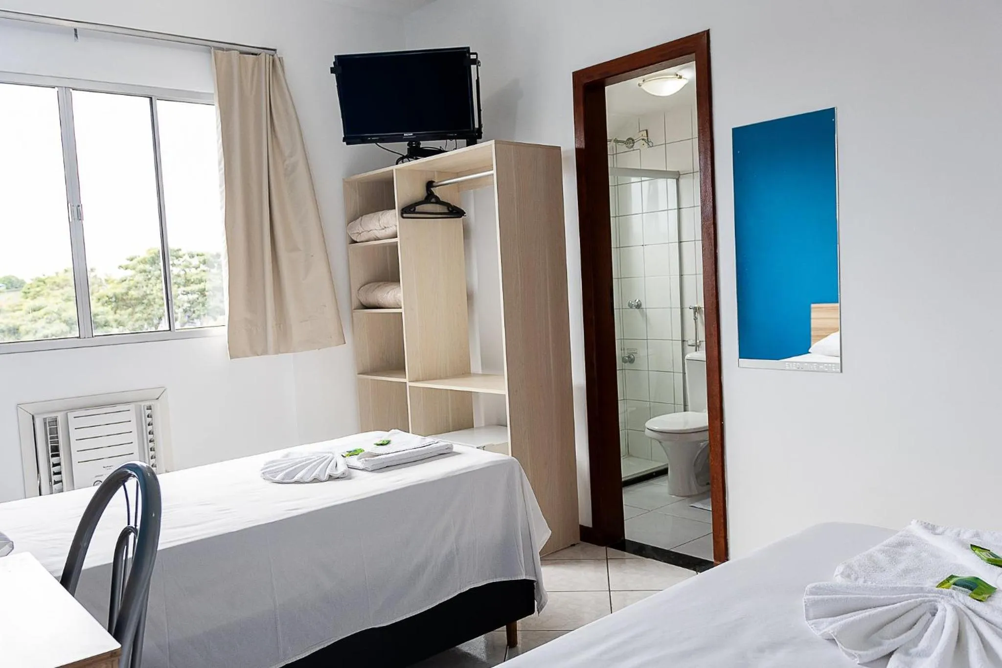 Bedroom, Bed in Inter Hotel