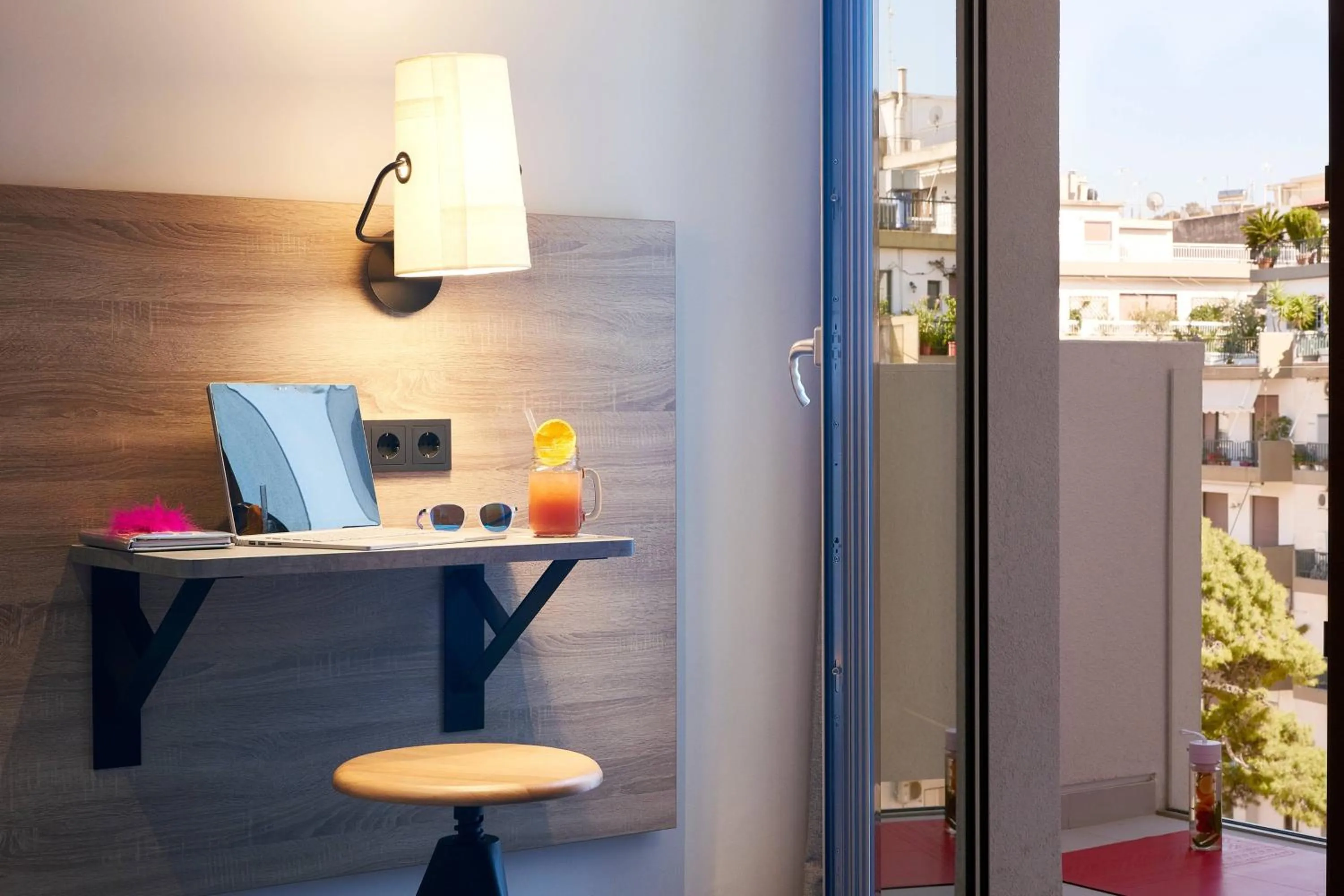 Photo of the whole room in Moxy Patra Marina