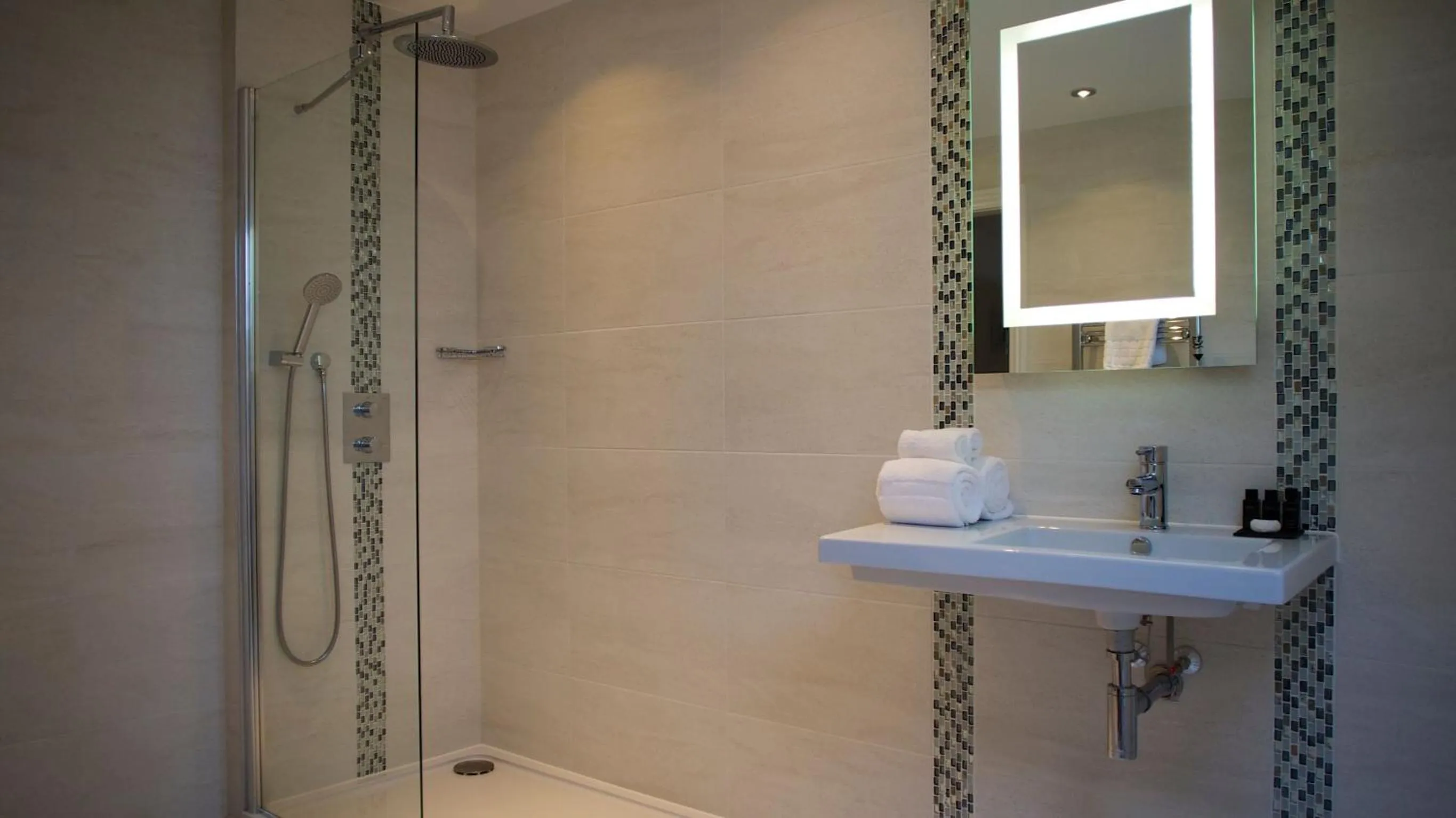 Shower in The Grand Hotel