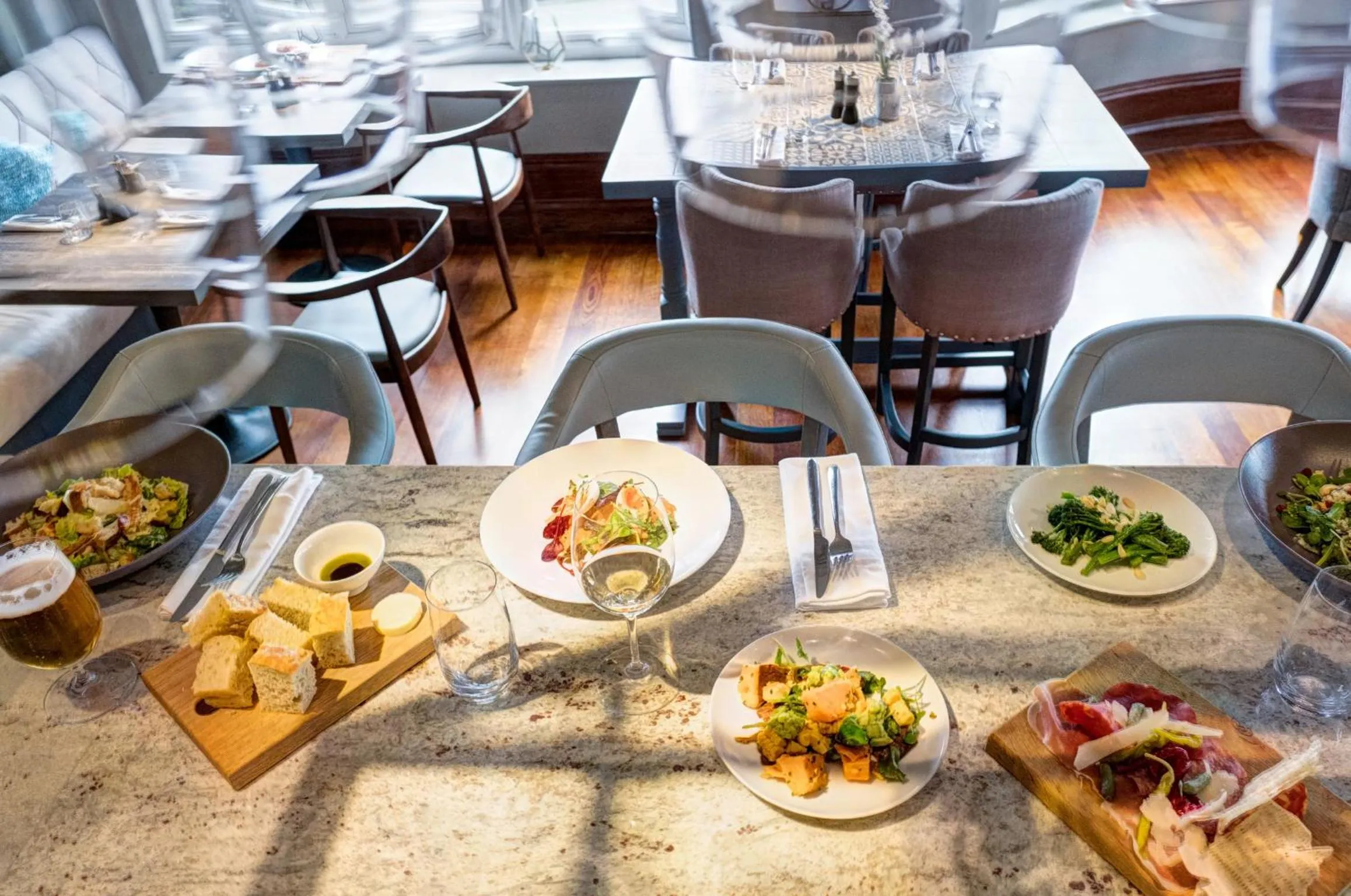 Restaurant/places to eat in The Grand Hotel