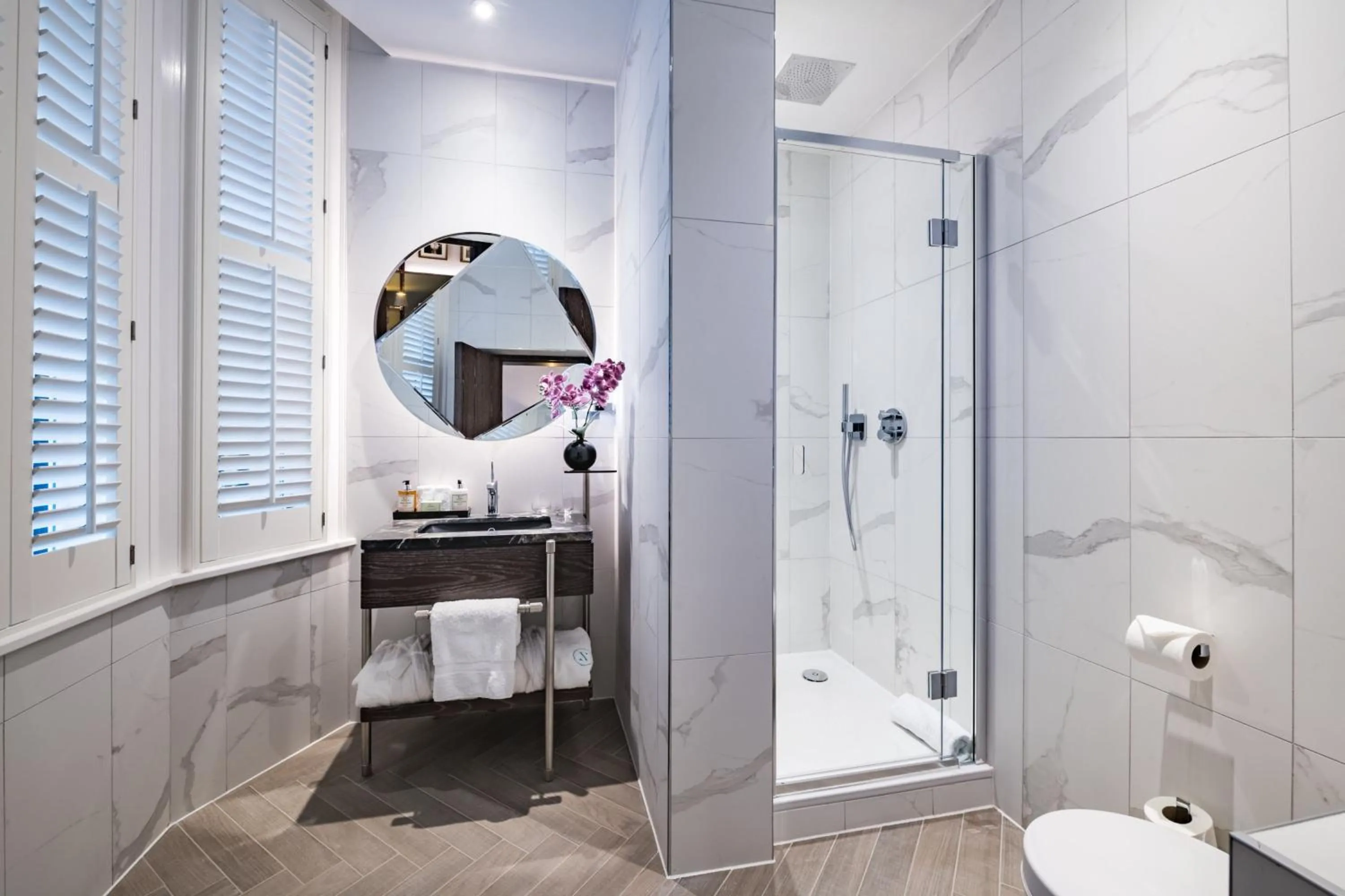 Bathroom in Stock Exchange Hotel, Manchester, Autograph Collection