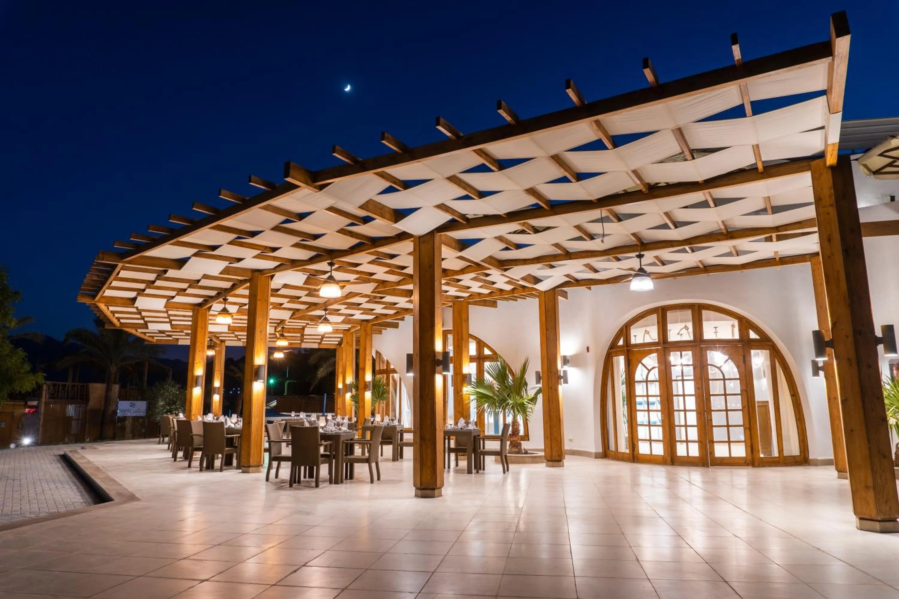 Restaurant/places to eat in Safir Dahab Resort