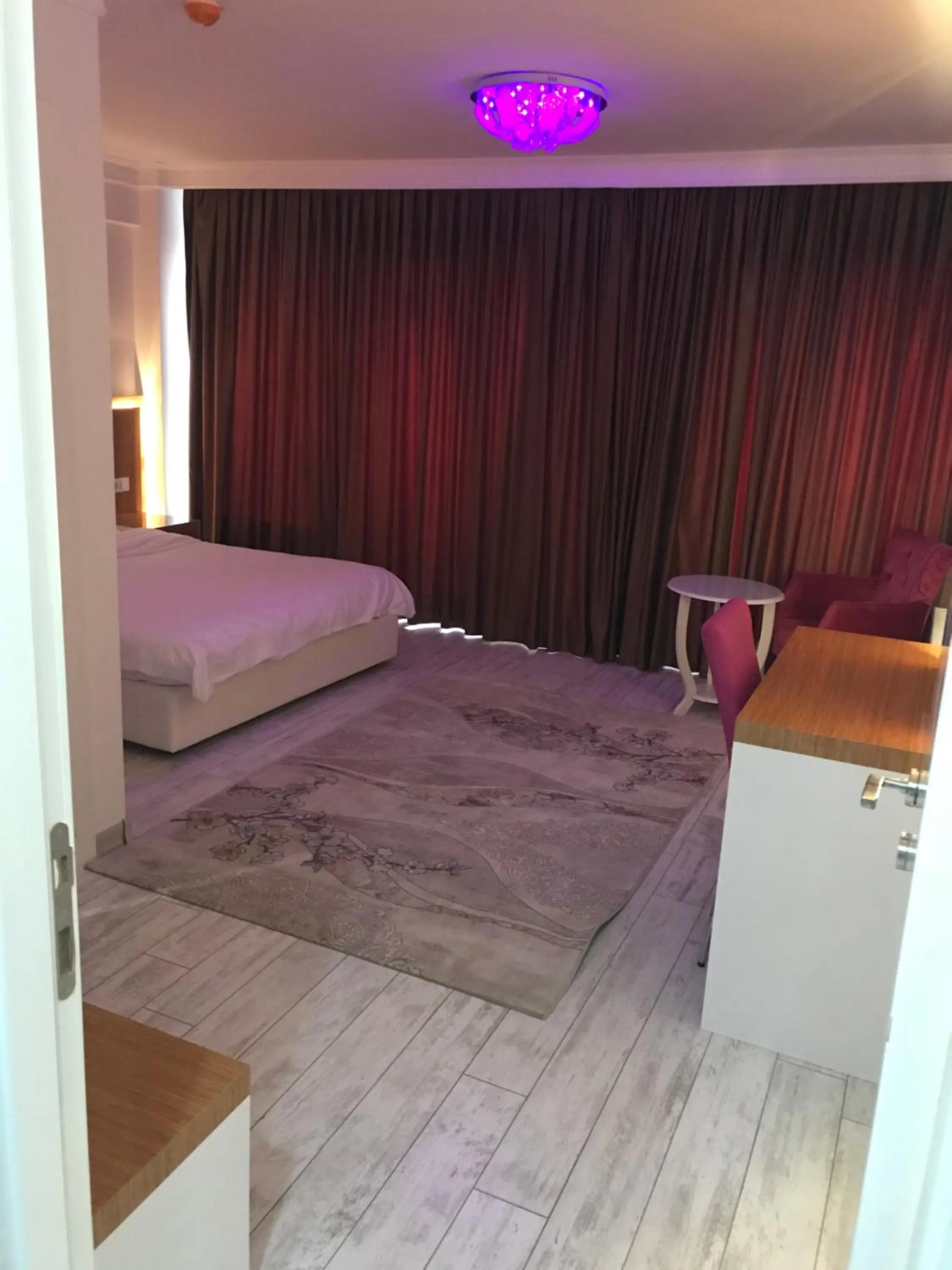 Bed in ANKARA ATLANTİK OTEL