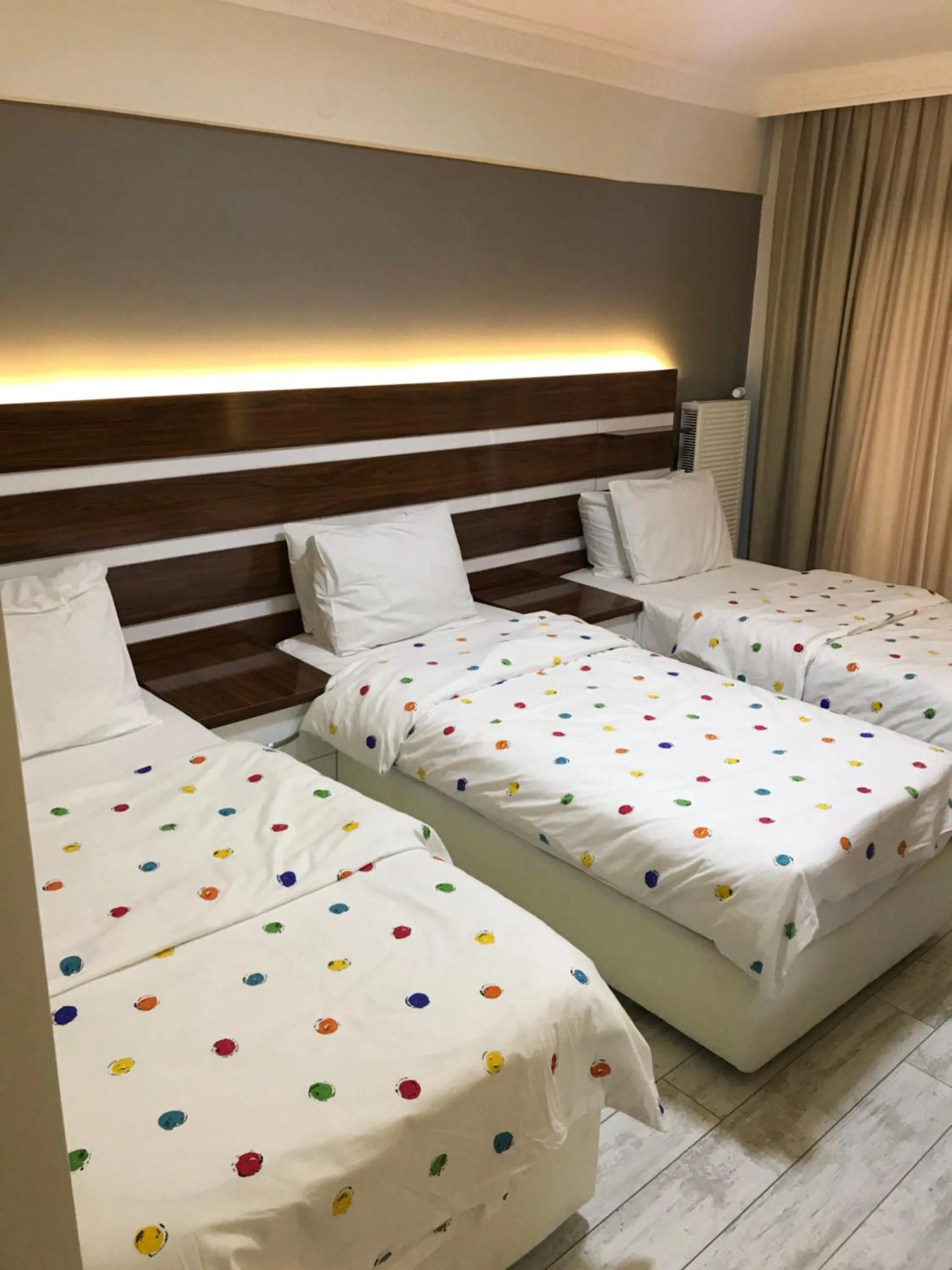 Bed in ANKARA ATLANTİK OTEL