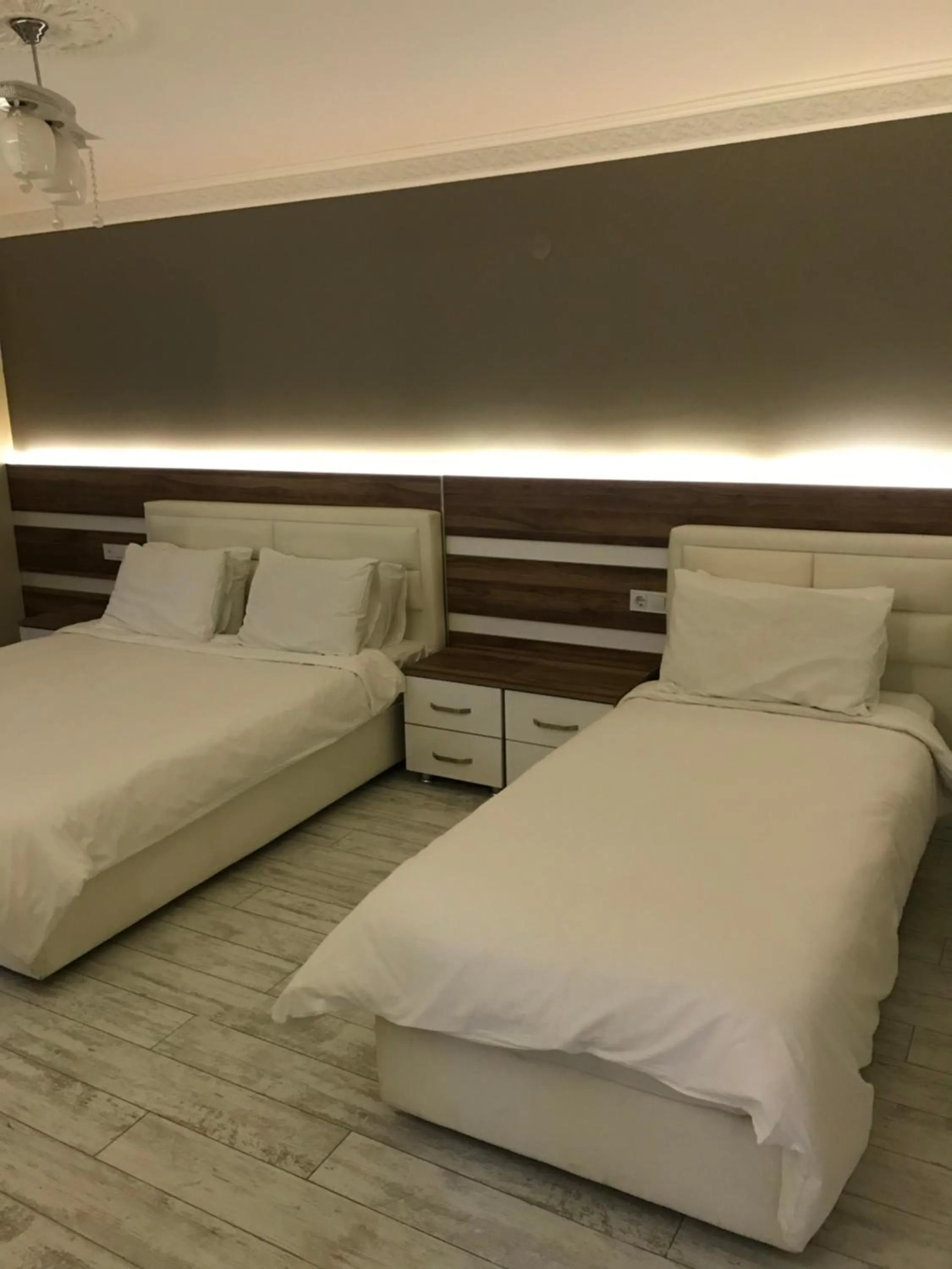 Bed in ANKARA ATLANTİK OTEL