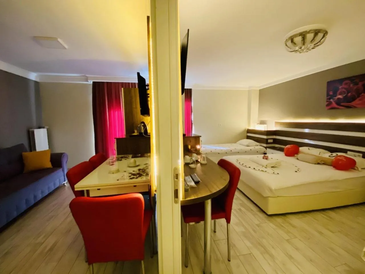 Bed in ANKARA ATLANTİK OTEL