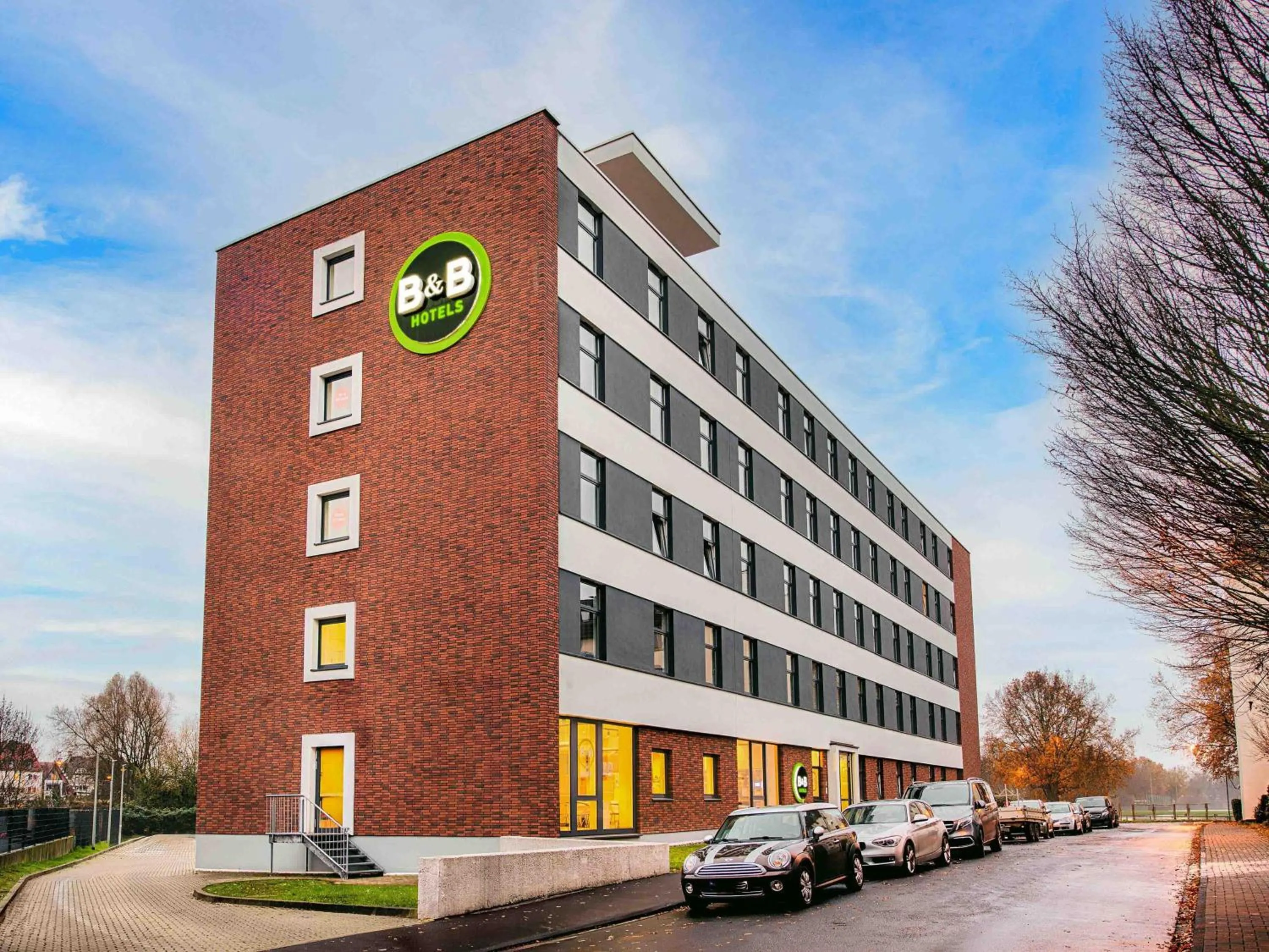 Property building in B&B Hotel Kassel-City