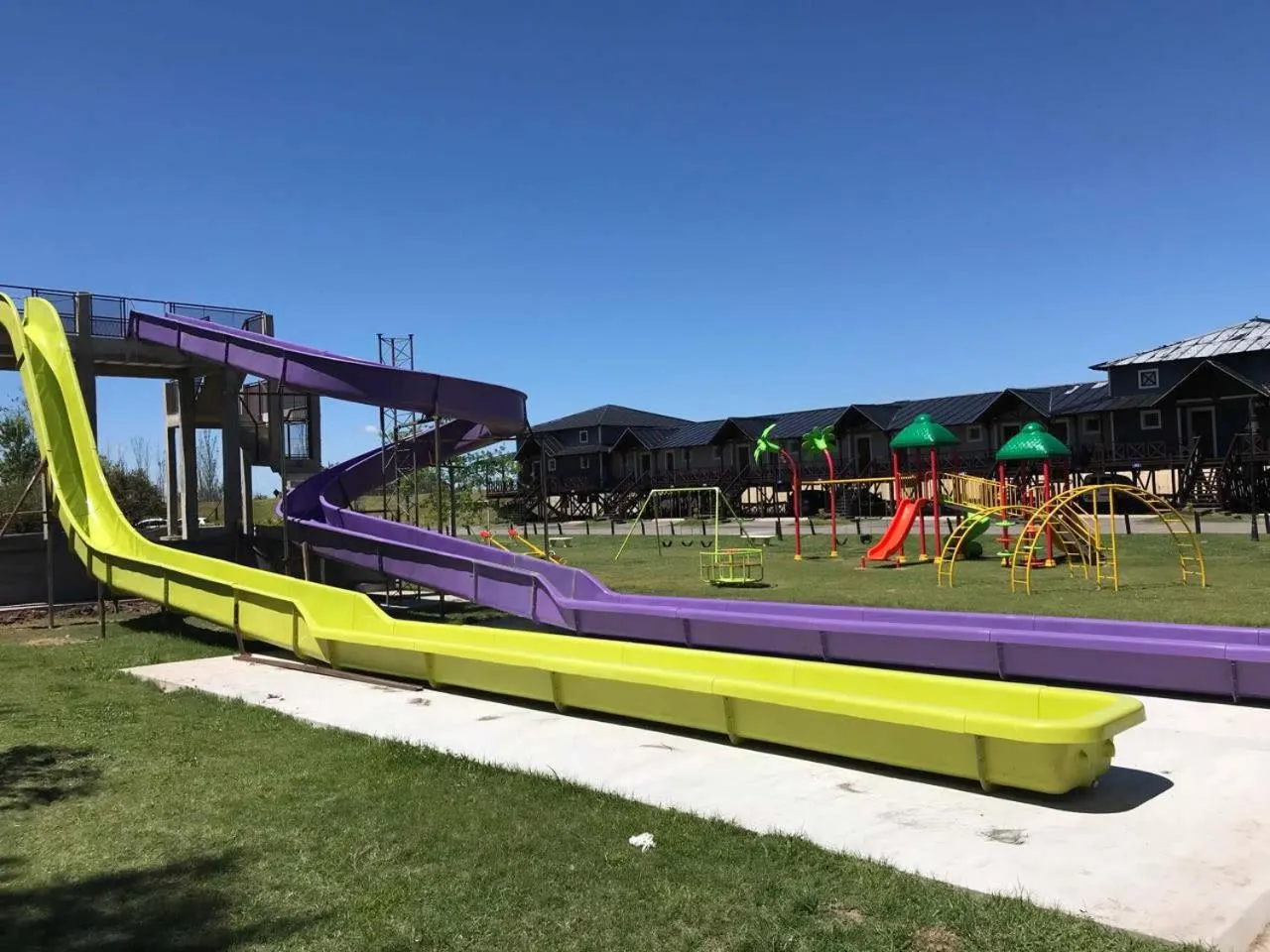 Howard Johnson Marinas & Resort