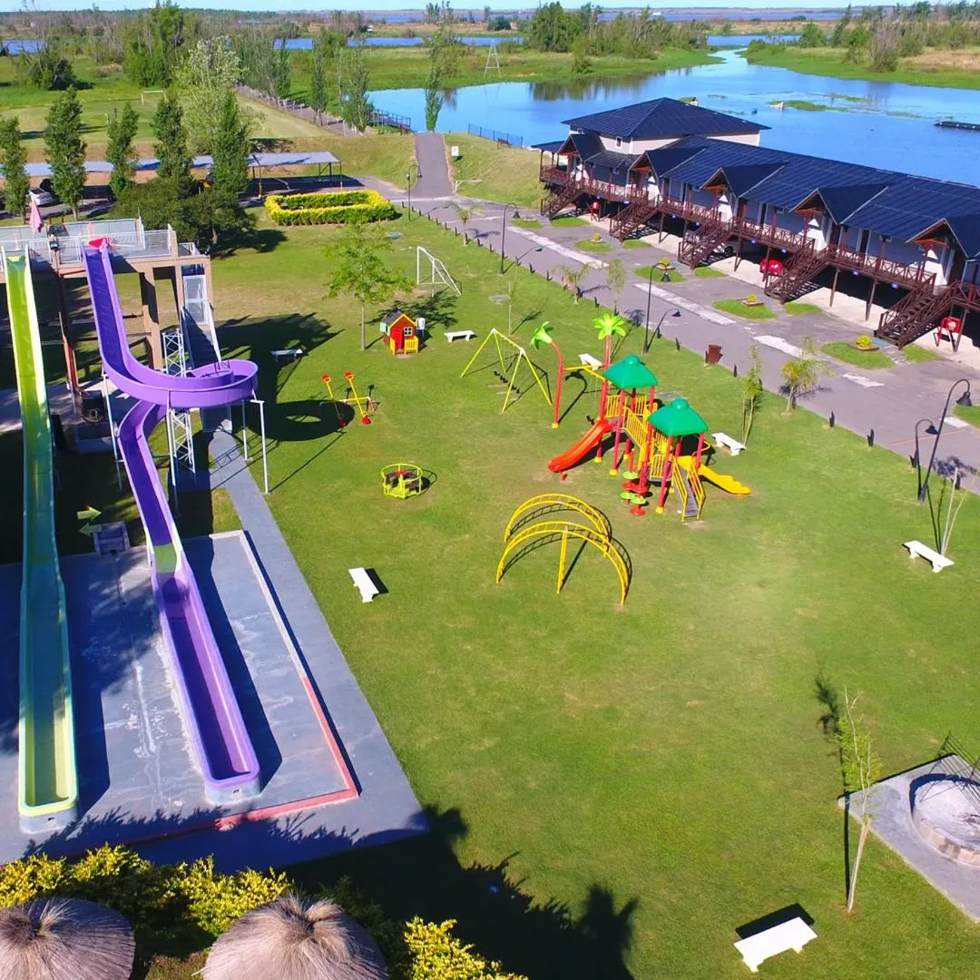 Howard Johnson Marinas & Resort