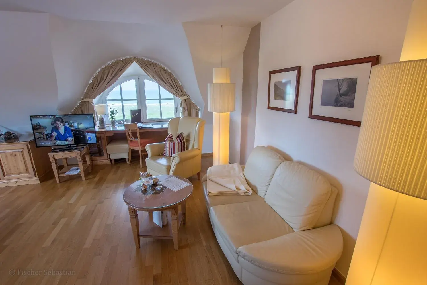 Deluxe Junior Suite - single occupancy in Romantik Hotel Namenlos Deluxe Junior Suite - single occupancy in Romantik Hotel Namenlos