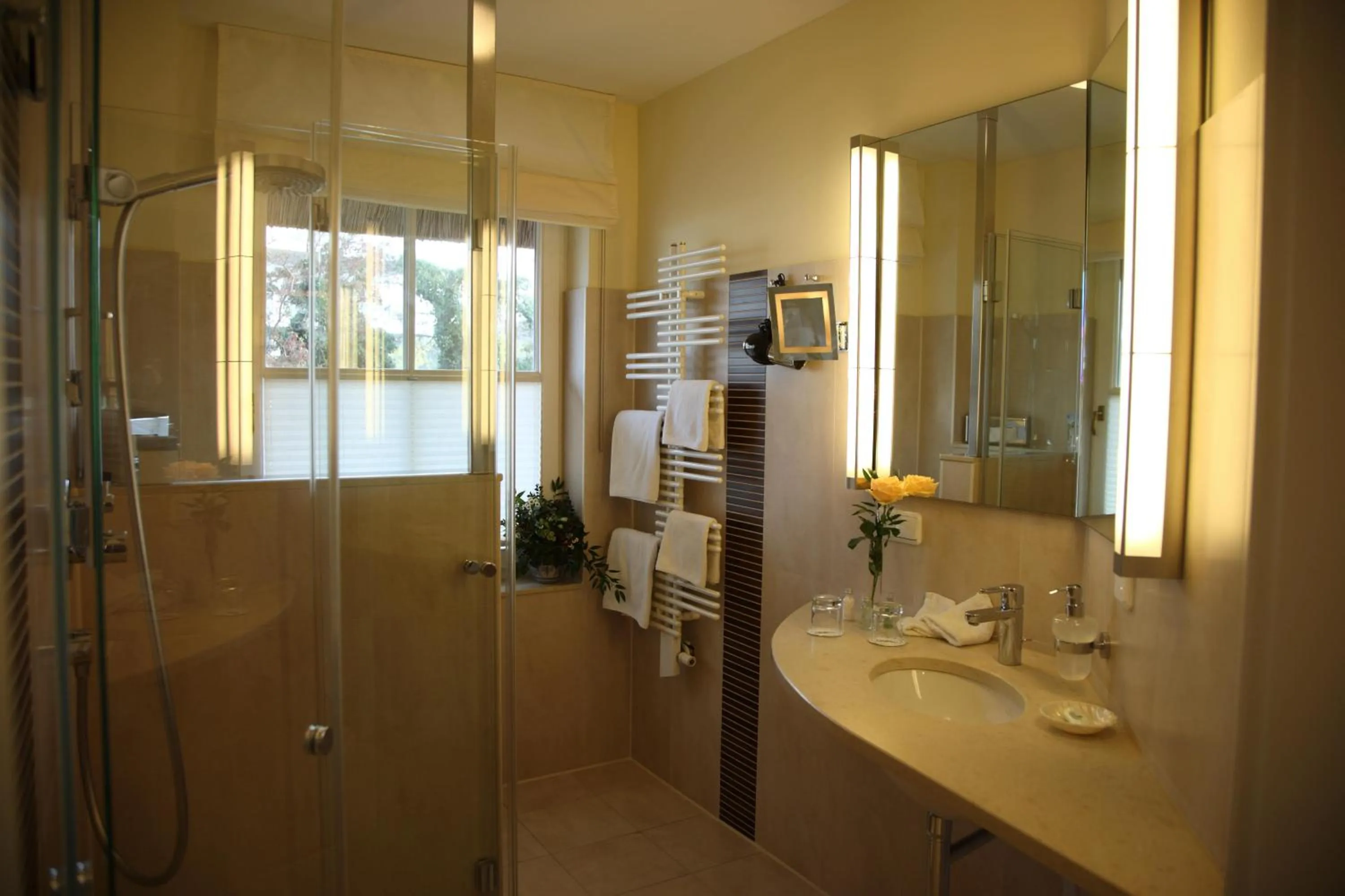 Bathroom in Romantik Hotel Namenlos