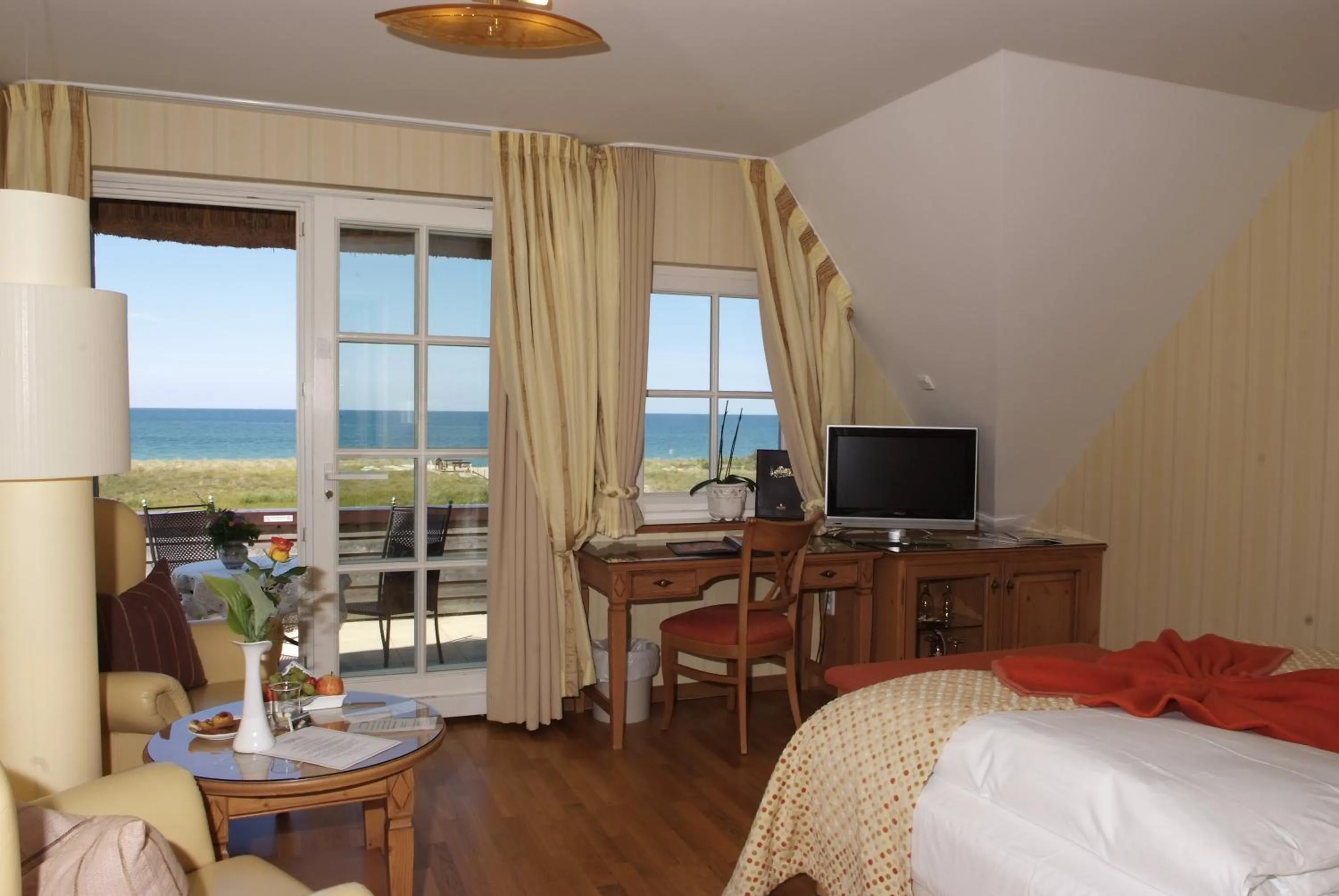 TV and multimedia in Romantik Hotel Namenlos