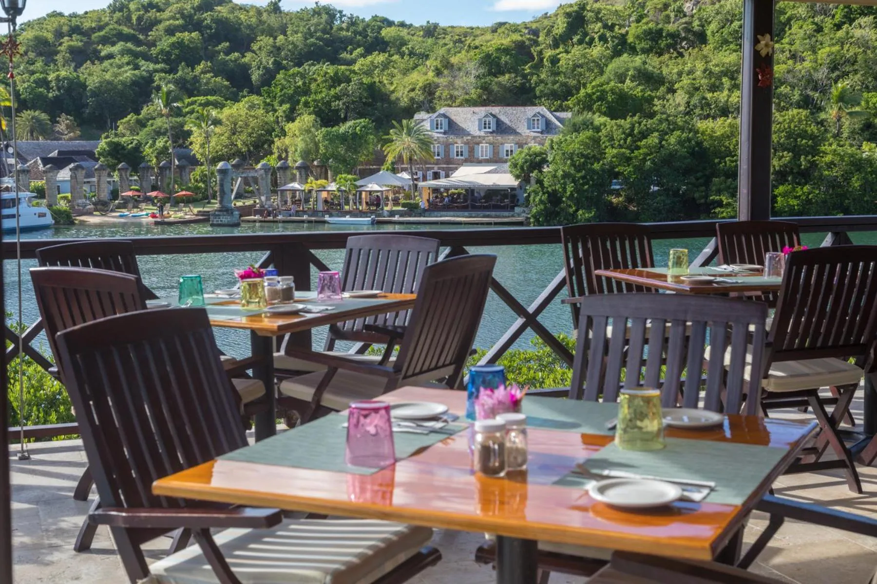 Restaurant/places to eat in Admiral's Inn and Gunpowder Suites