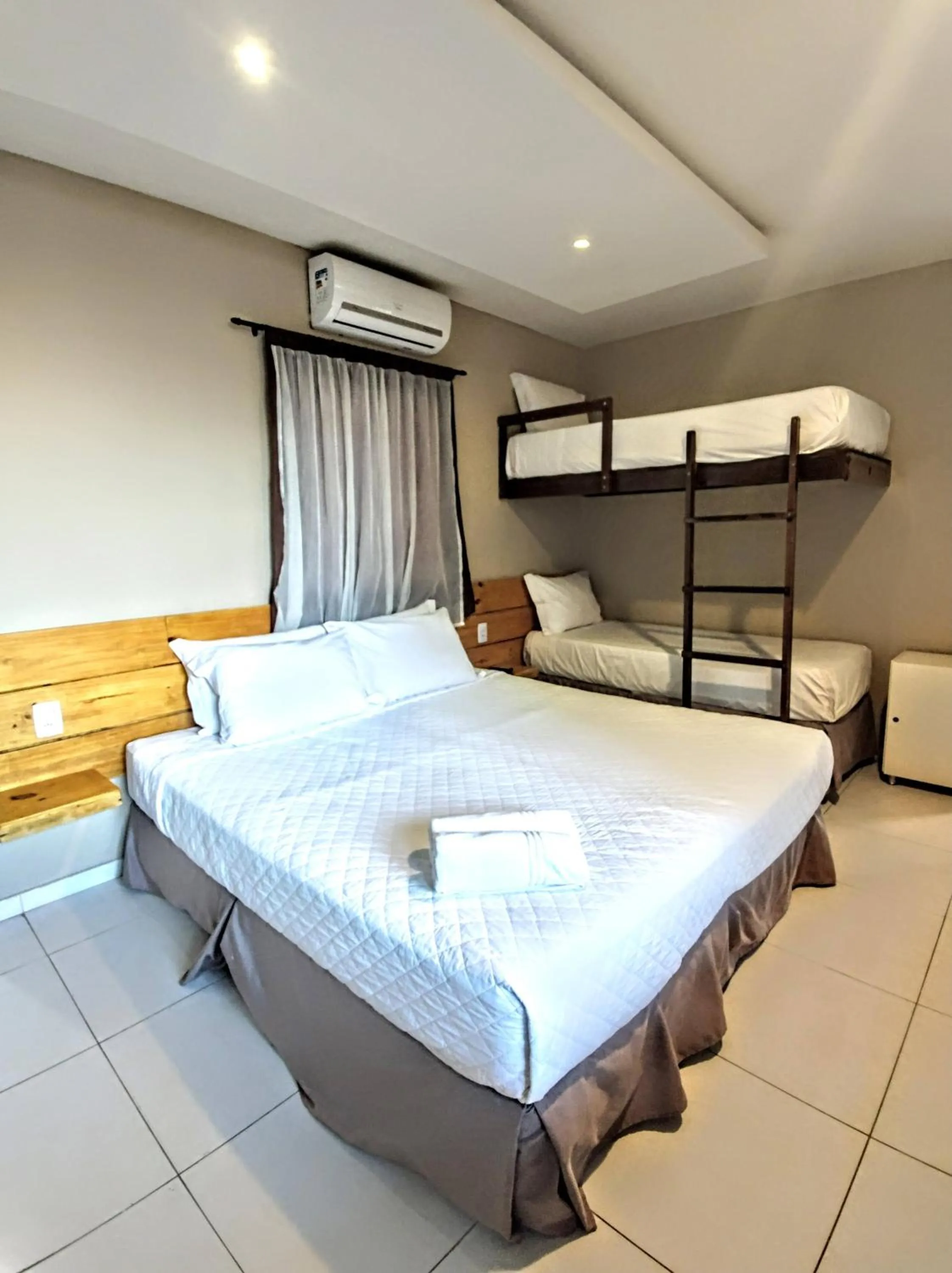 bunk bed, Bed in Vila Aju - Pousada Temática