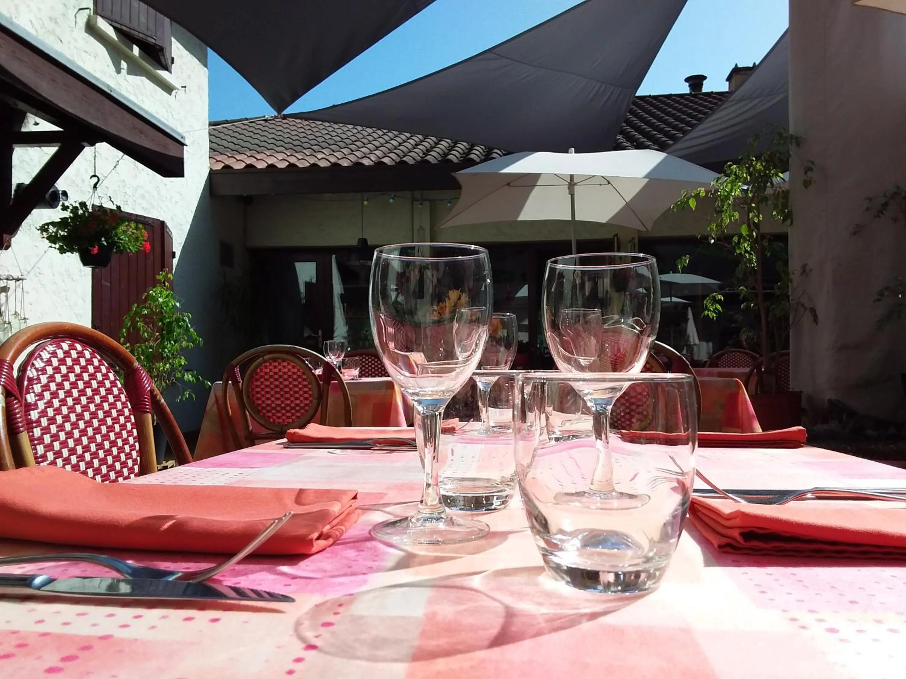 Patio in AUBERGE SAINT MICHEL