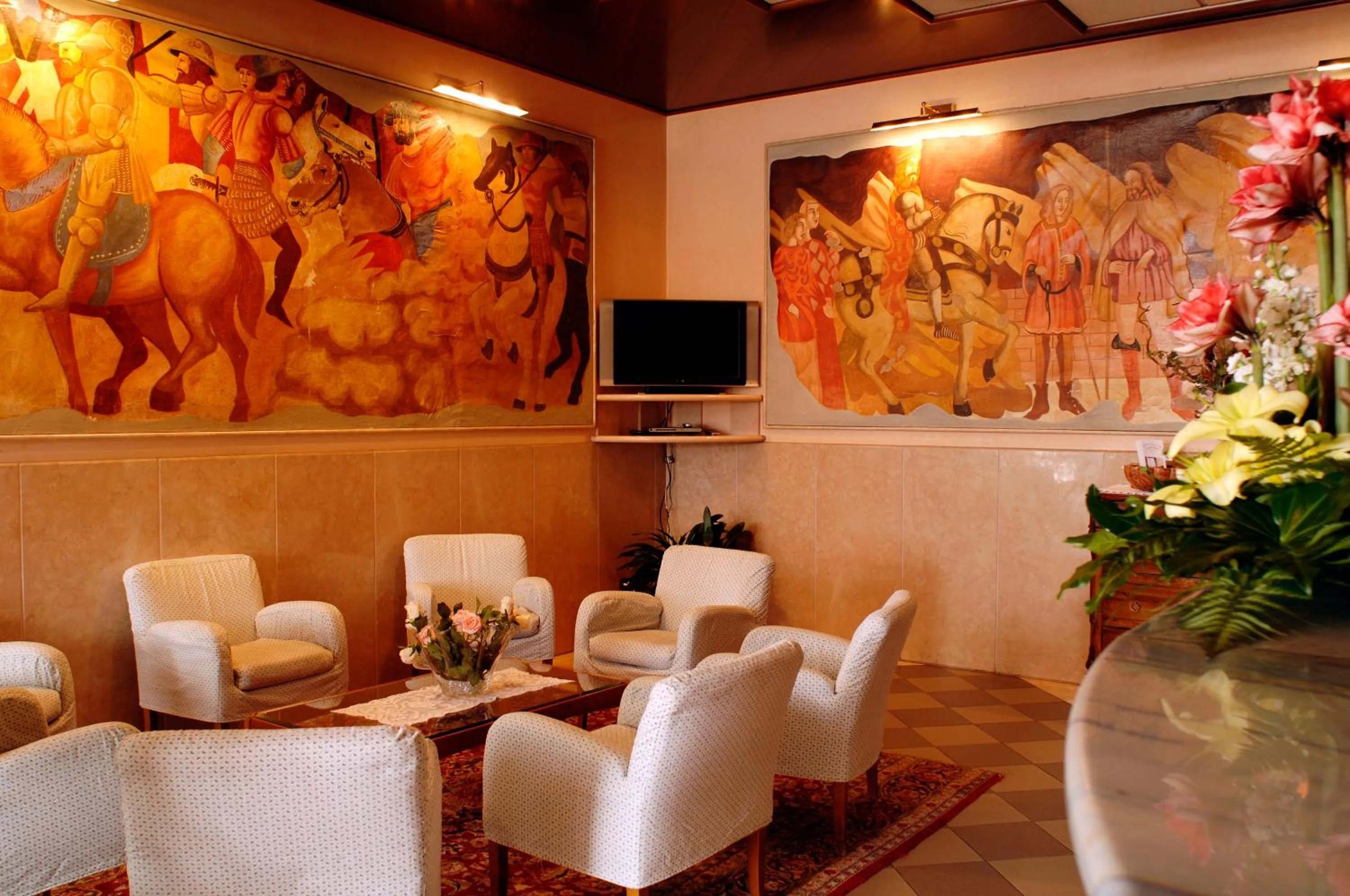 Communal lounge/ TV room in Hotel Da Franco