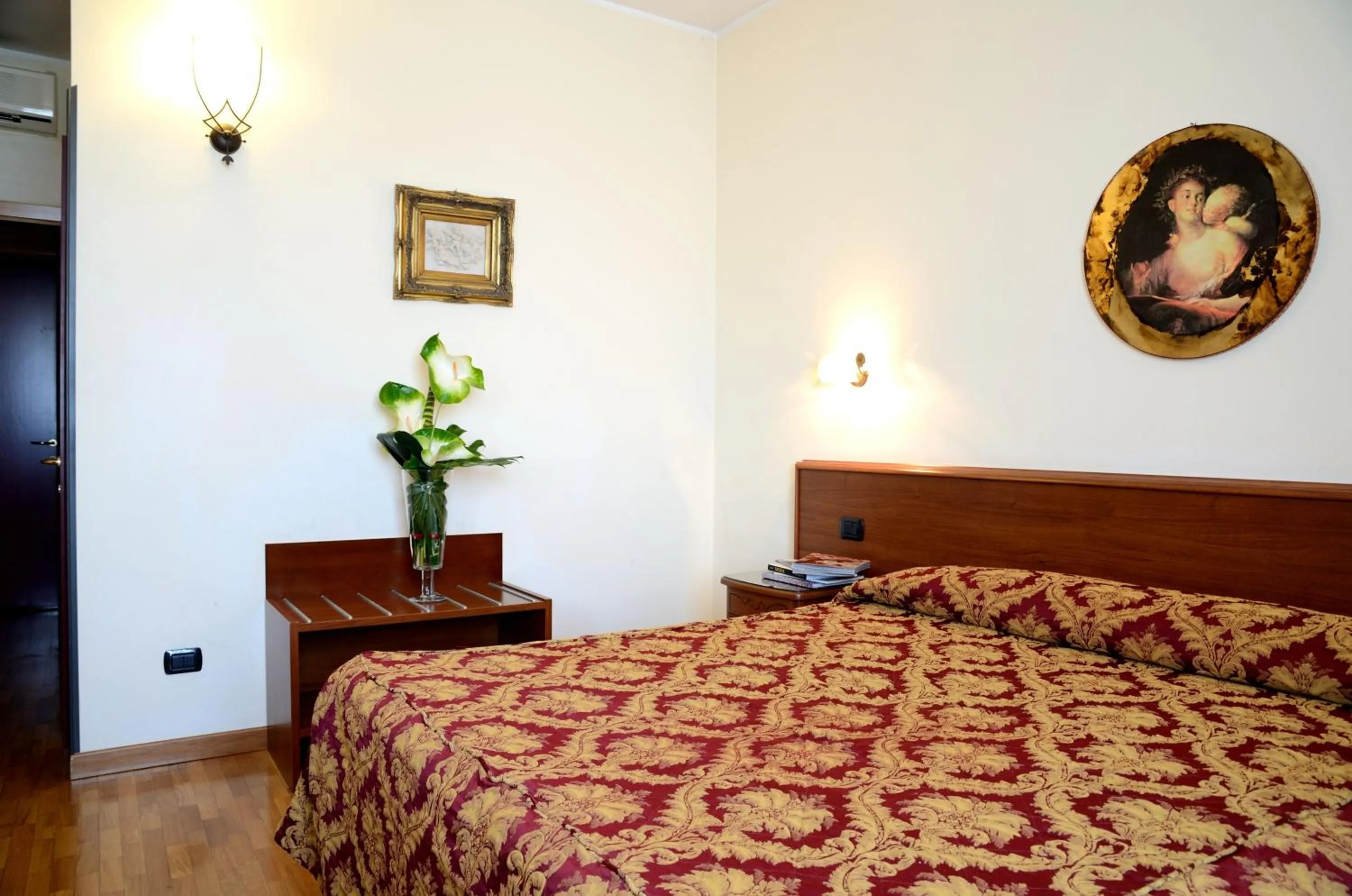 Decorative detail, Bed in Hotel Da Franco