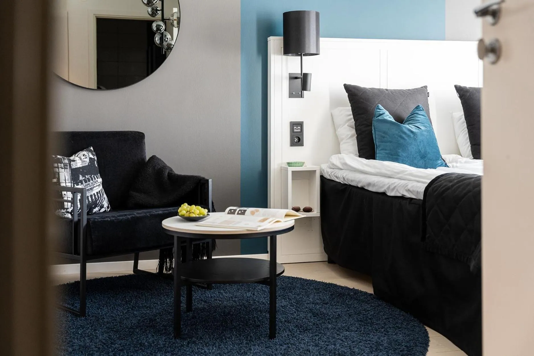 Photo of the whole room, Bed in Sky Hotel City Apartments