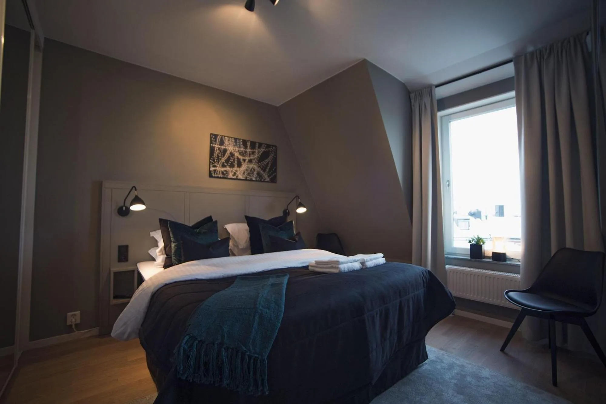 Photo of the whole room, Bed in Sky Hotel City Apartments