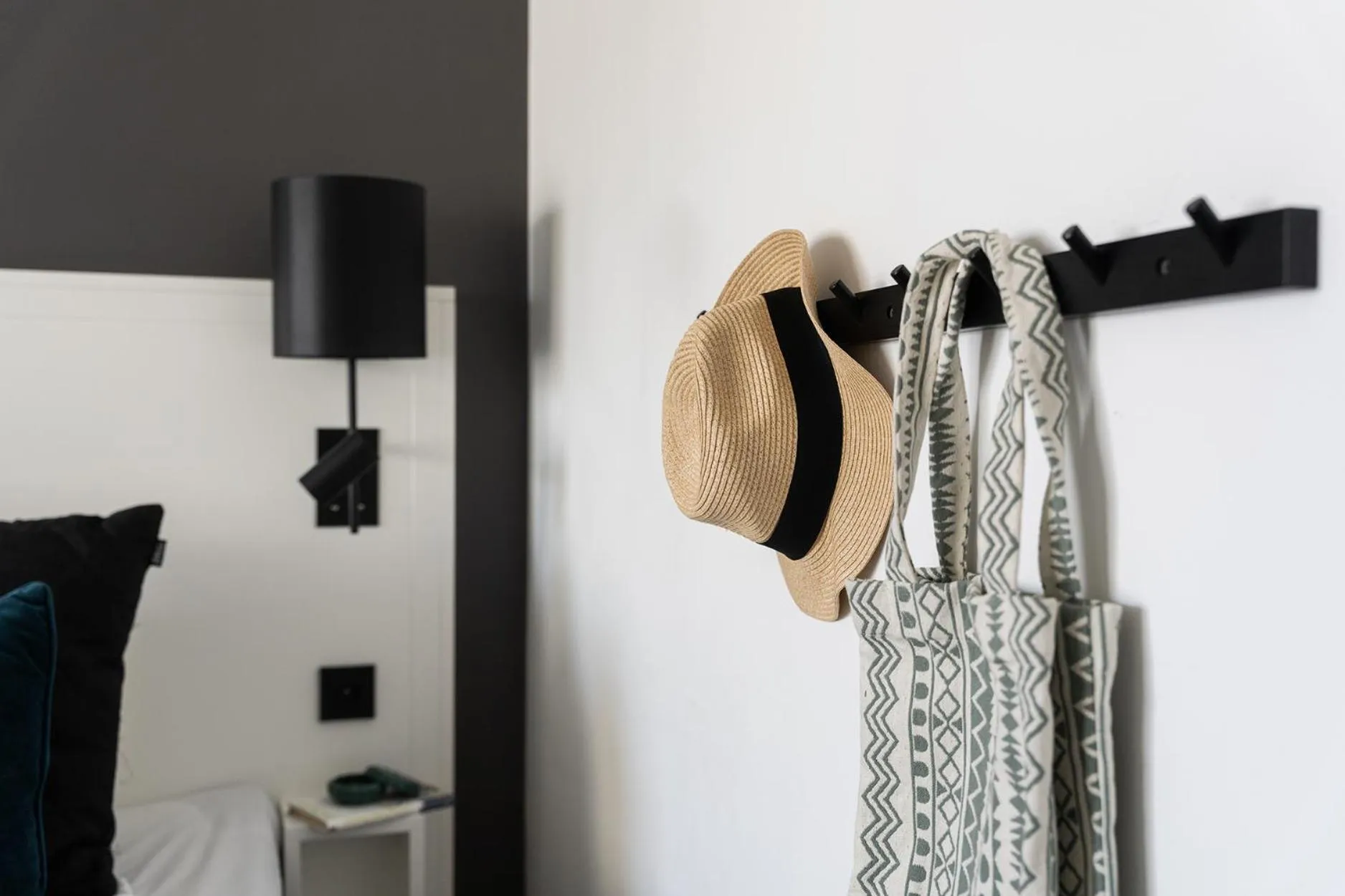 Decorative detail in Sky Hotel City Apartments