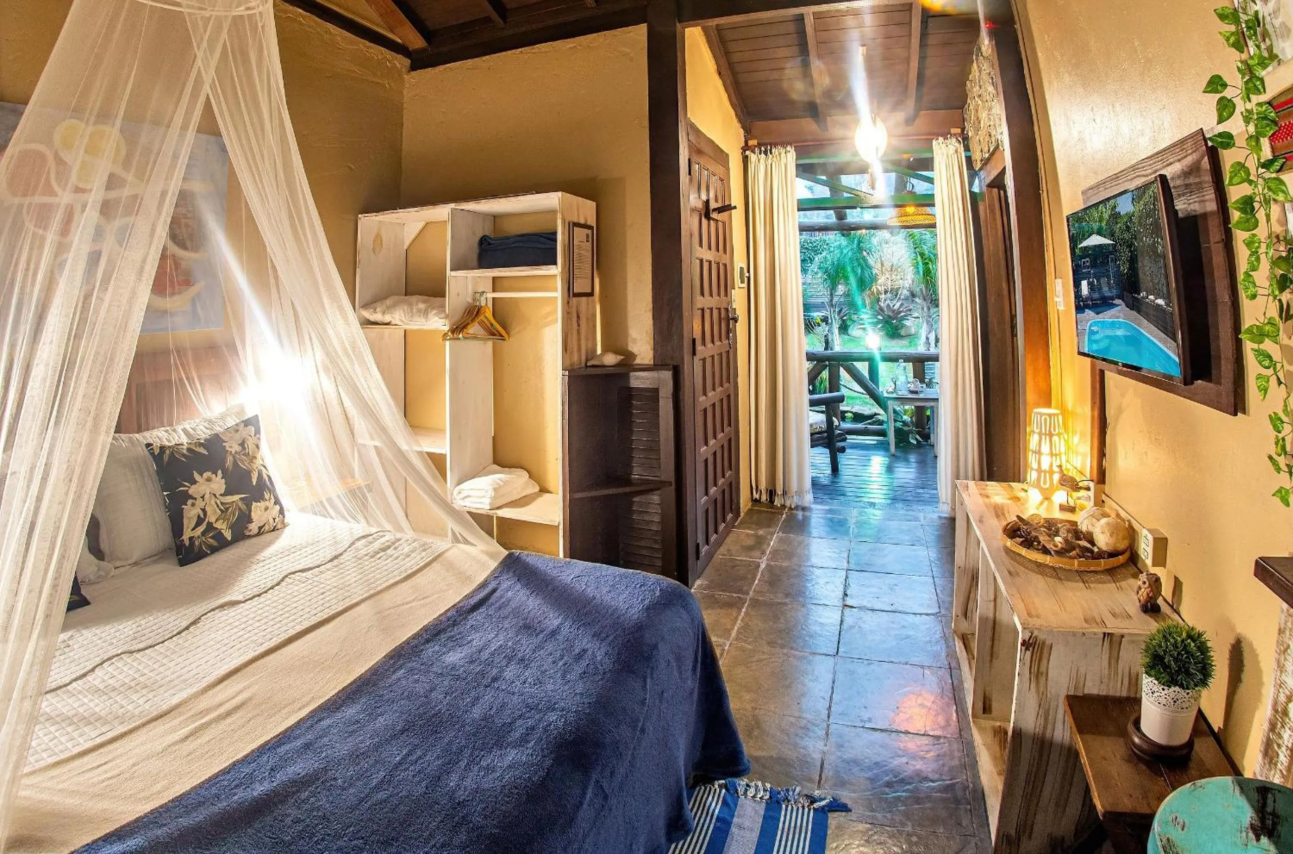 TV and multimedia, Bed in Pousada Rosa da Praia - Praia do Rosa - SC