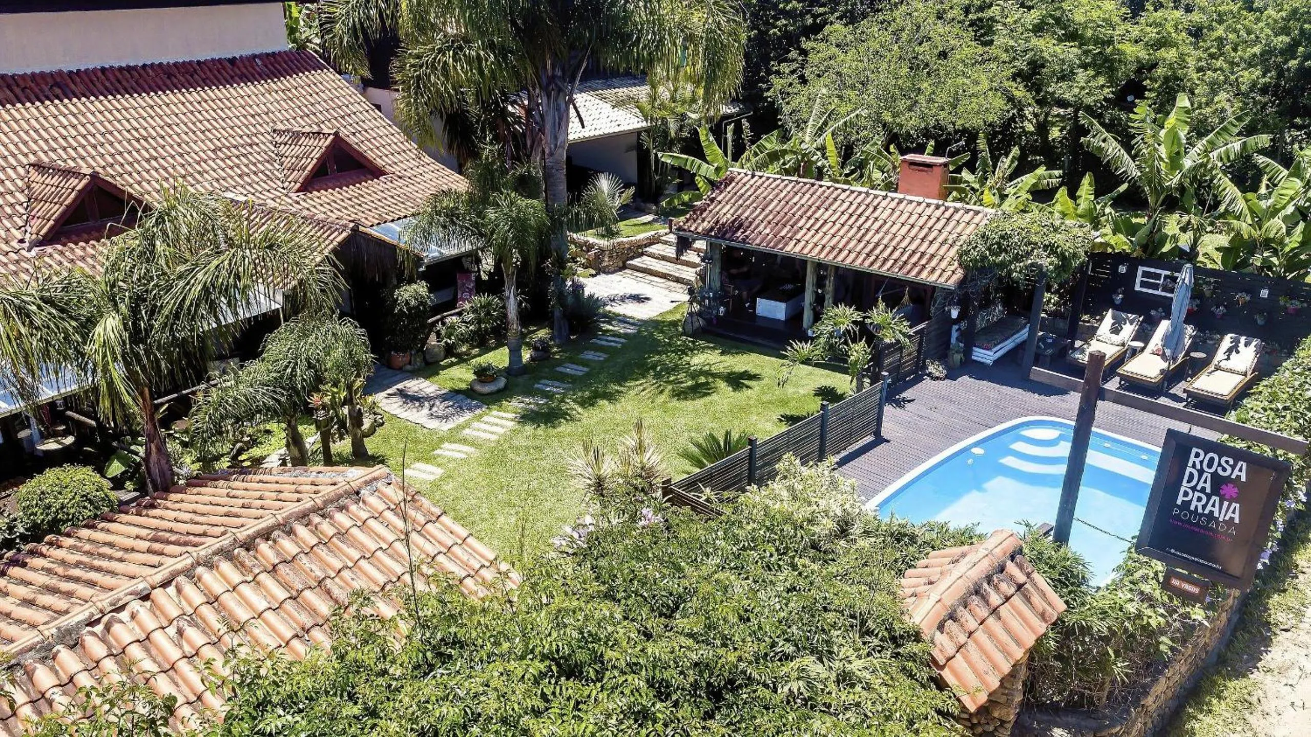 Bird's eye view in Pousada Rosa da Praia - Praia do Rosa - SC