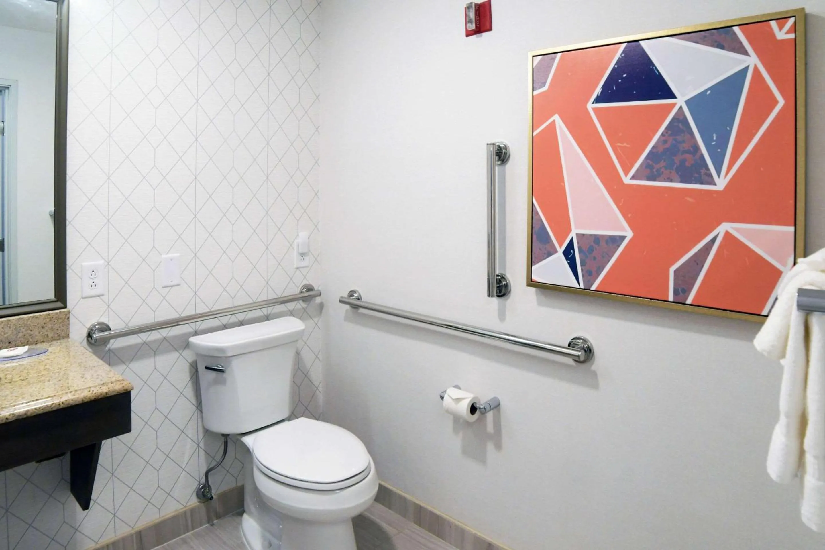 Bathroom in Comfort Inn & Suites NW Milwaukee