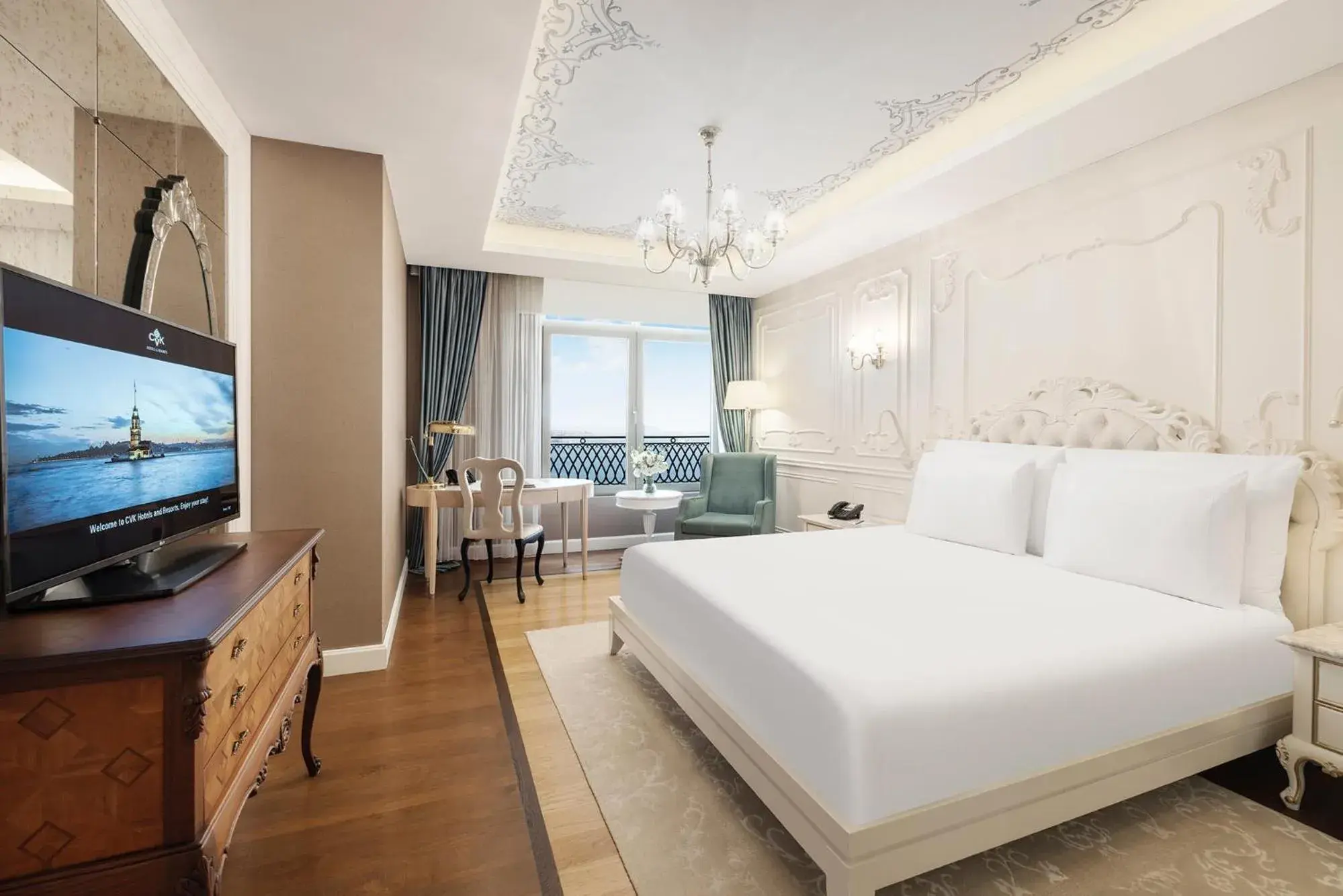 Executive Bosphorus View With Lounge Access - single occupancy in CVK Park Bosphorus Hotel Istanbul Executive Bosphorus View With Lounge Access - single occupancy in CVK Park Bosphorus Hotel Istanbul