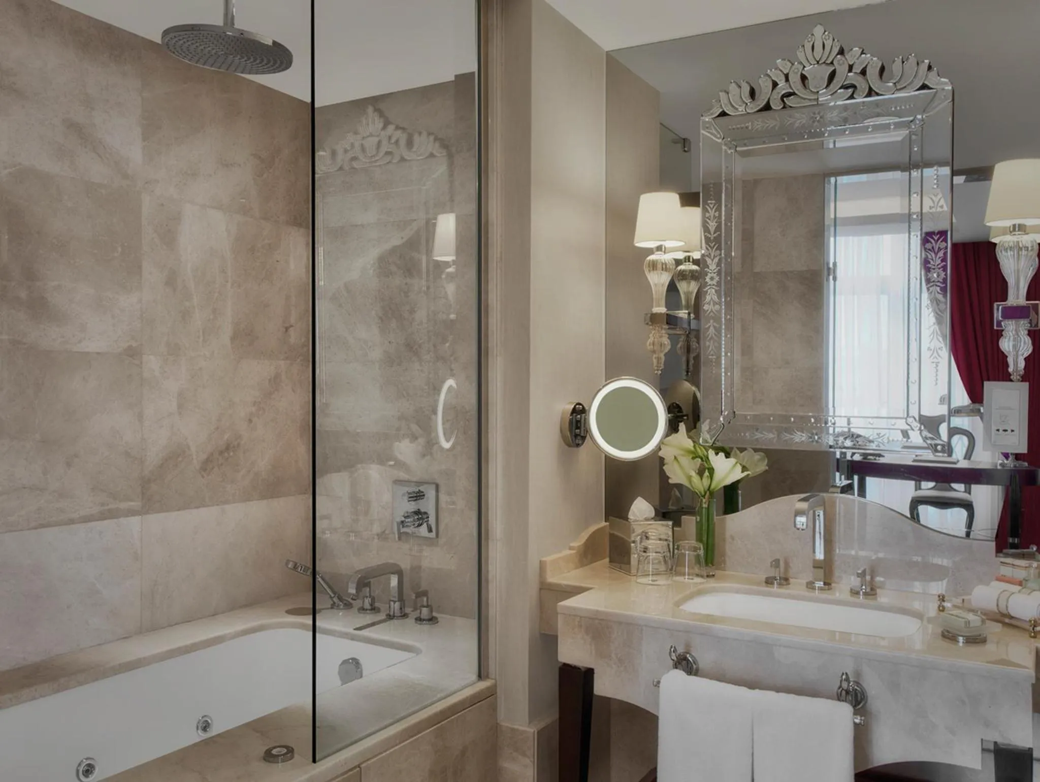 Shower in CVK Park Bosphorus Hotel Istanbul