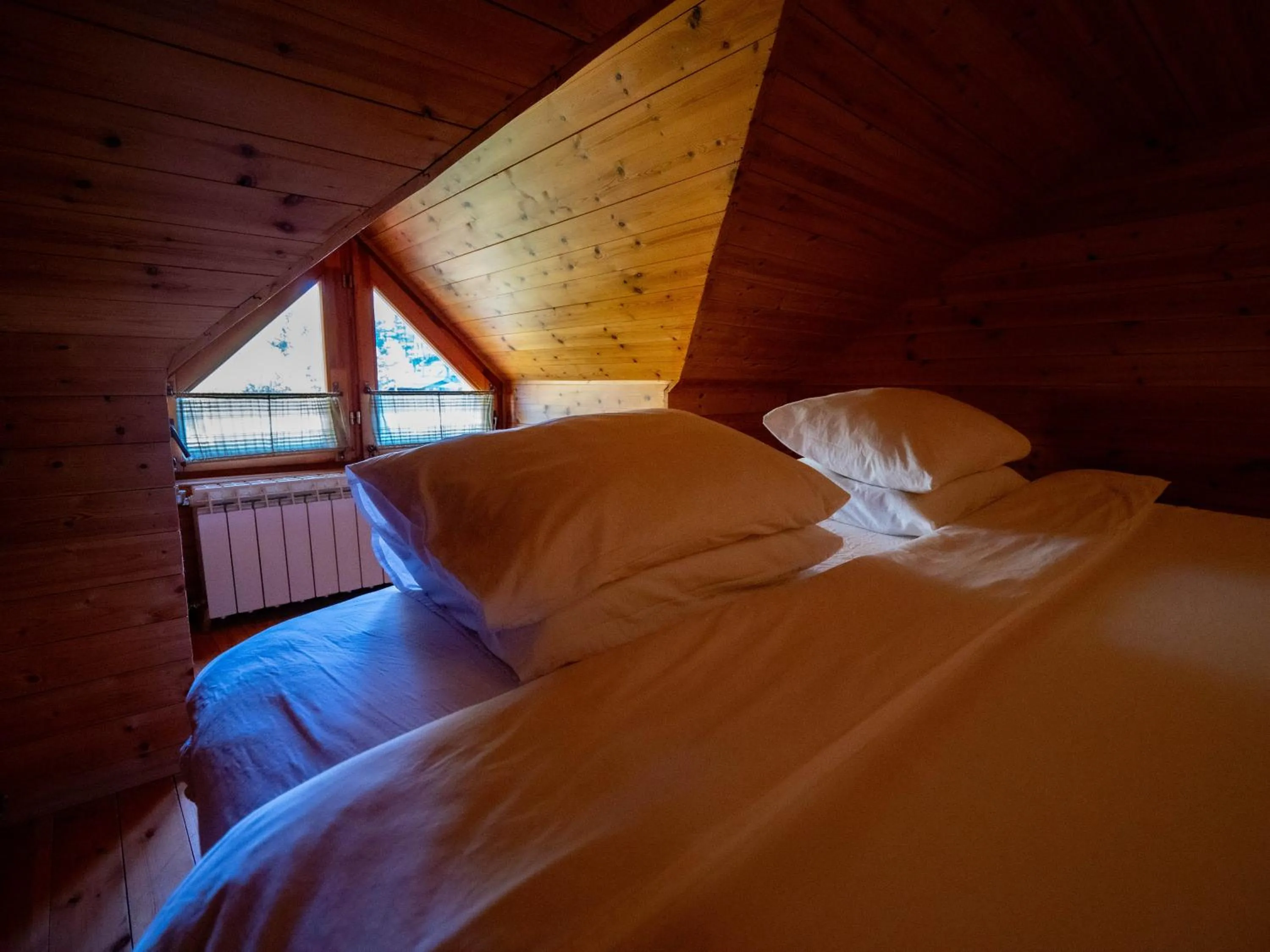 Photo of the whole room, Bed in Natyral Razma Resort