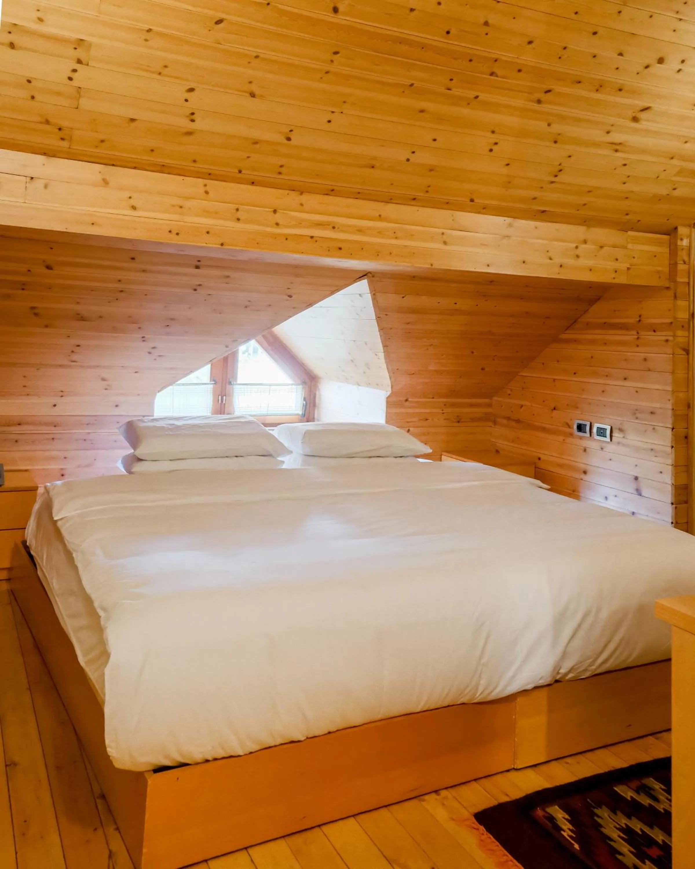 Bedroom, Bed in Natyral Razma Resort